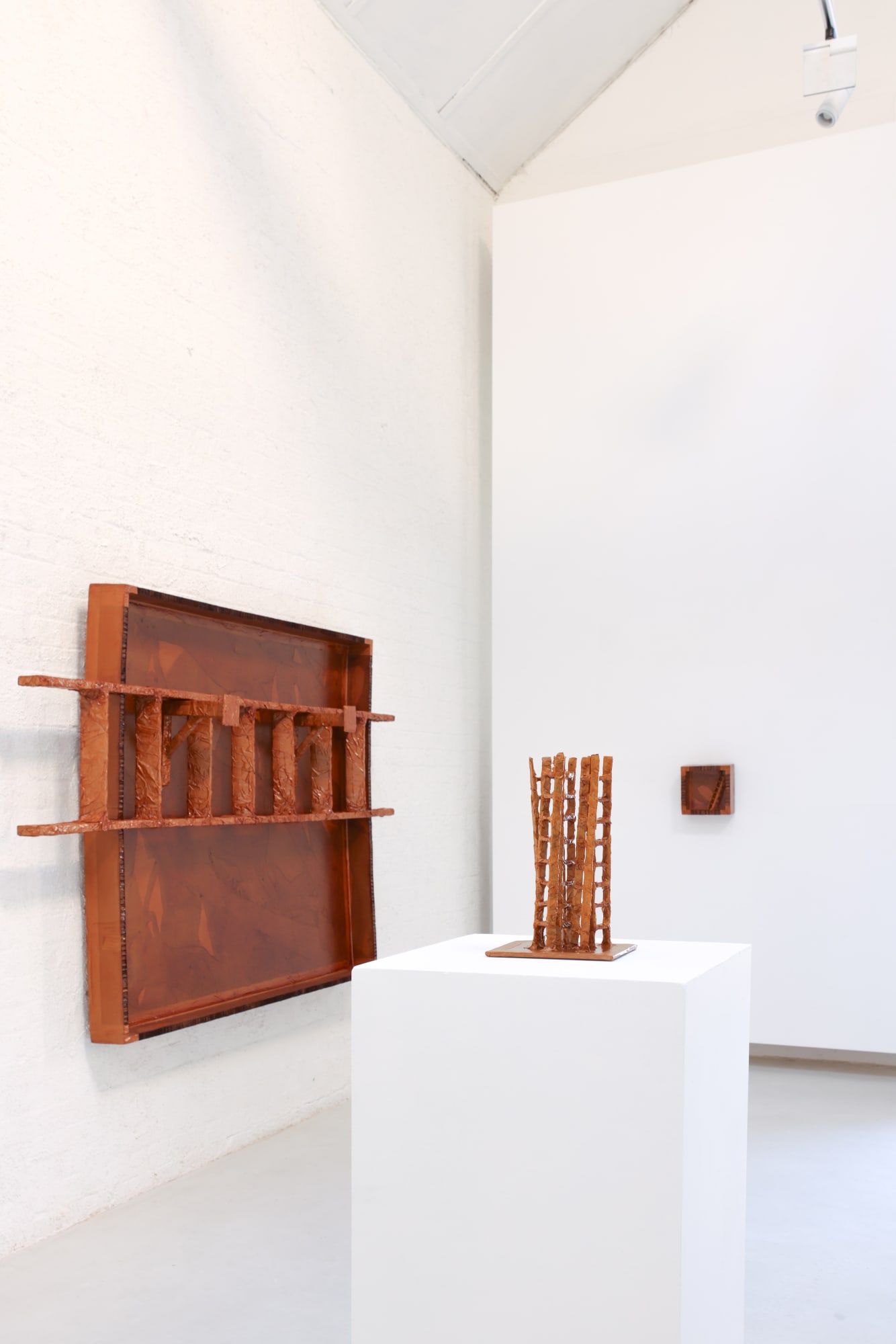 MOTUNRAYO AKINOLA: I 'n' I