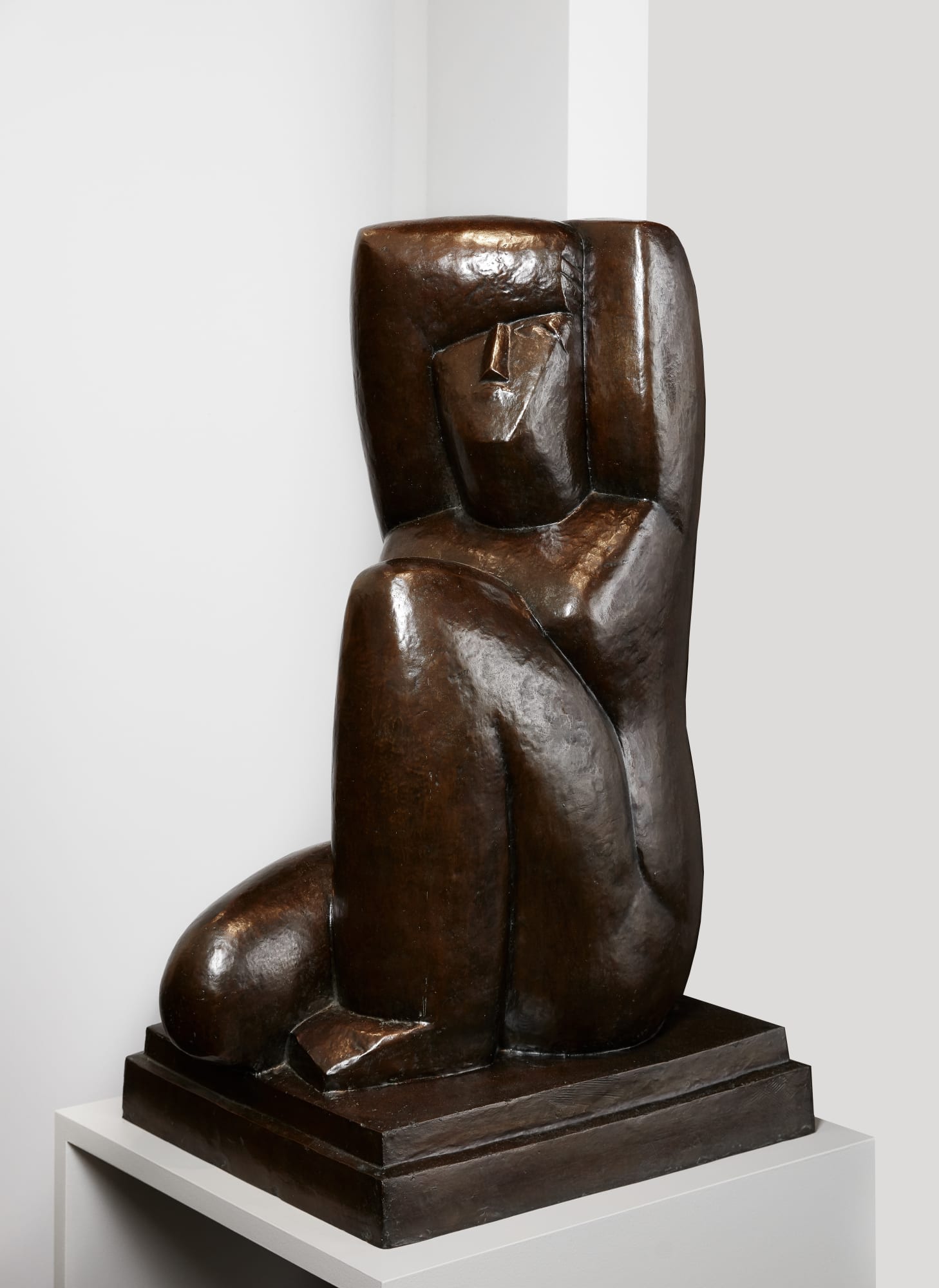 Henri LAURENS Cariatide assise, 1930