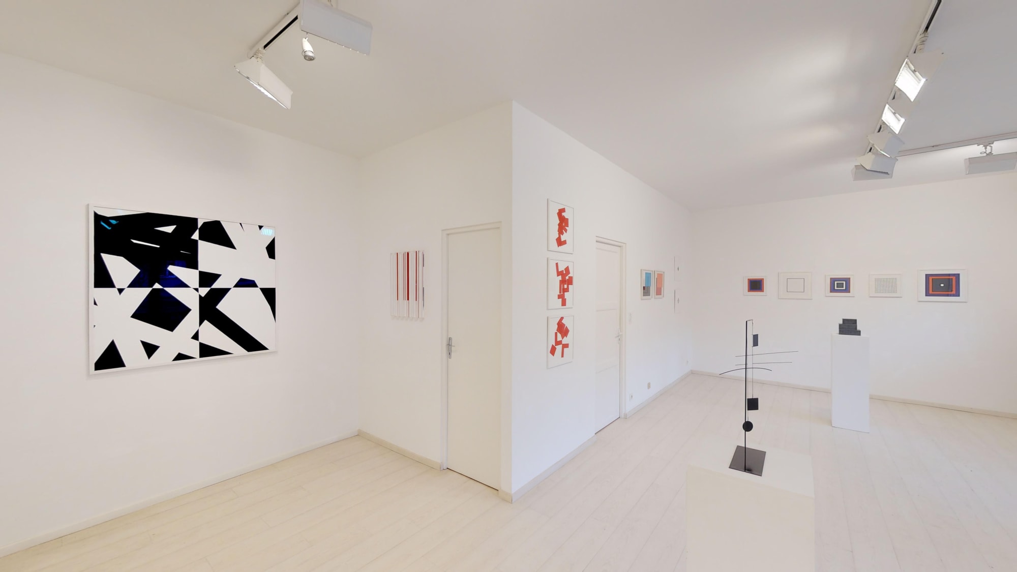 Petits Formats & Oeuvres sur Papier / exposition de groupe des artistes de la galerie / Oniris 2019-2020