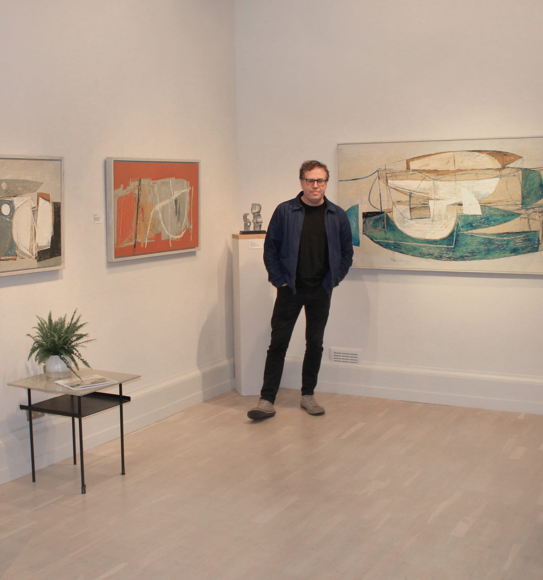 LEIGH DAVIS - PUSHING BOUNDARIES