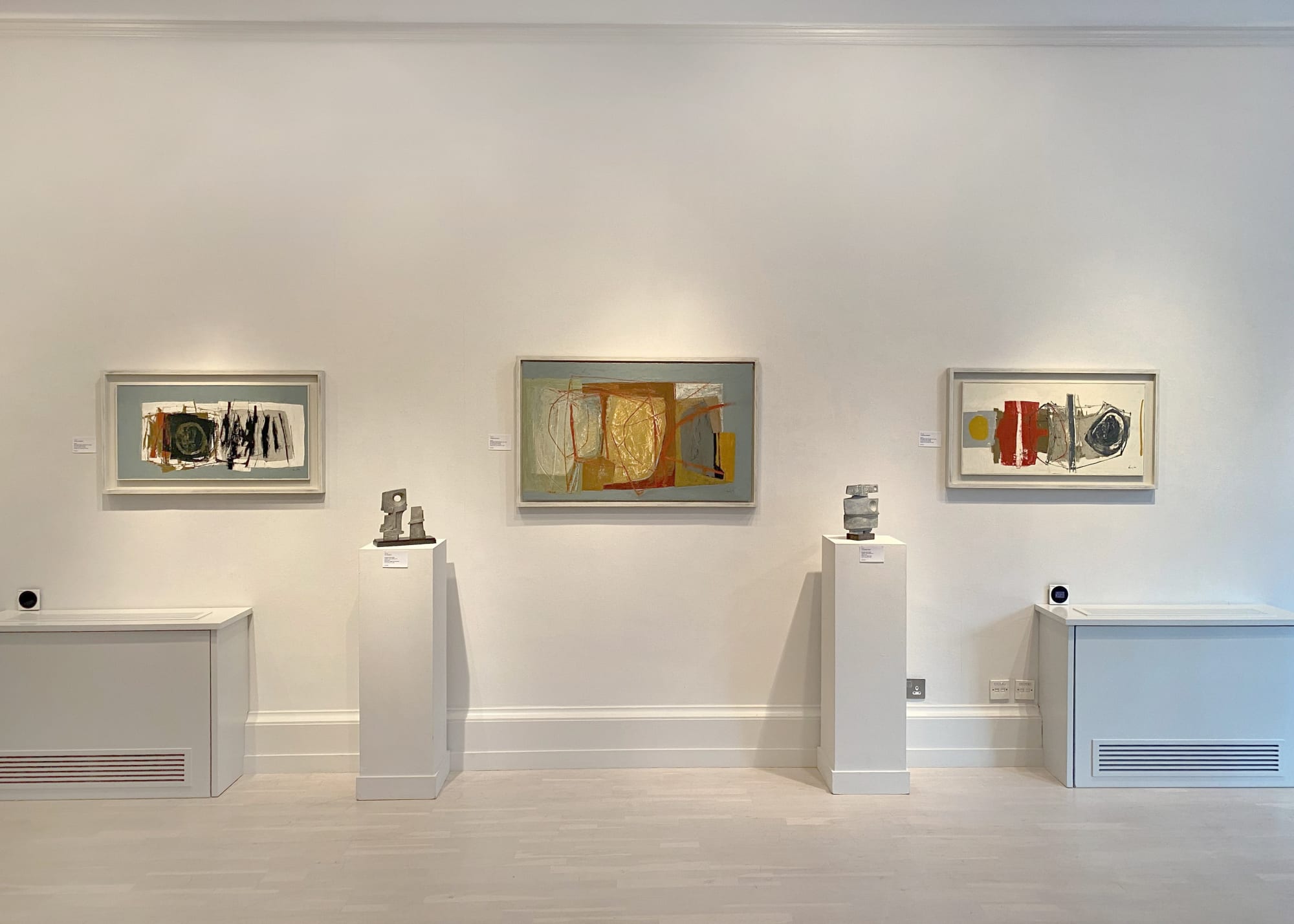 LEIGH DAVIS - PUSHING BOUNDARIES