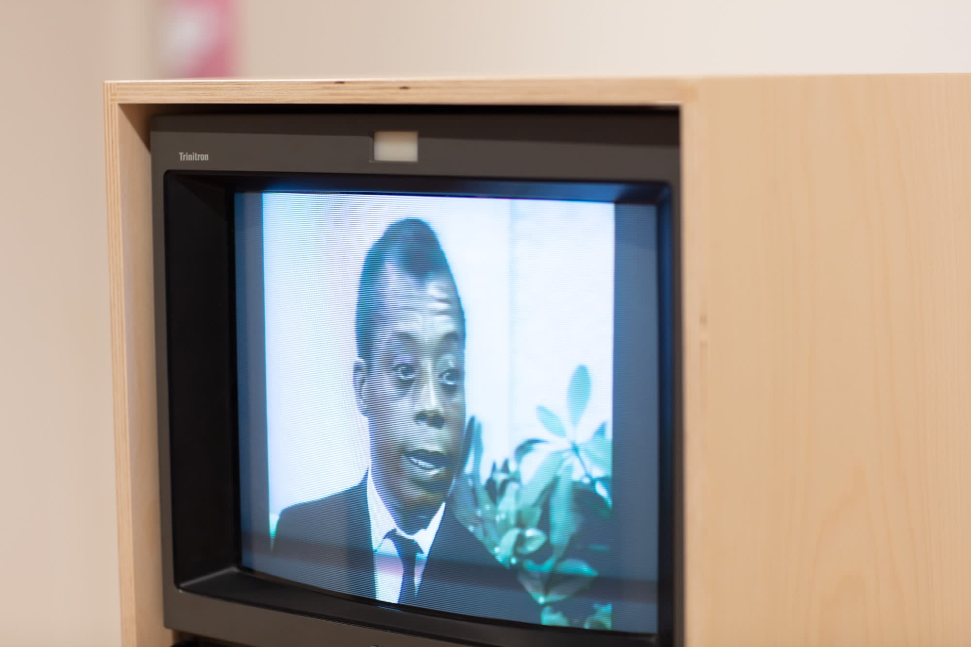 Michaëlle Sergile - Gesture : Body movements in political discourse