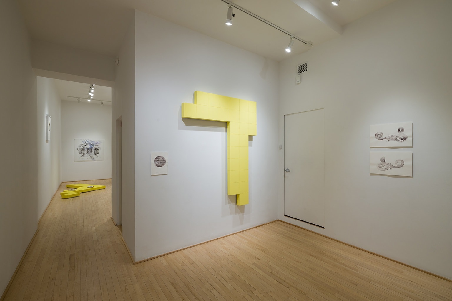 Où l’écho précède la voix