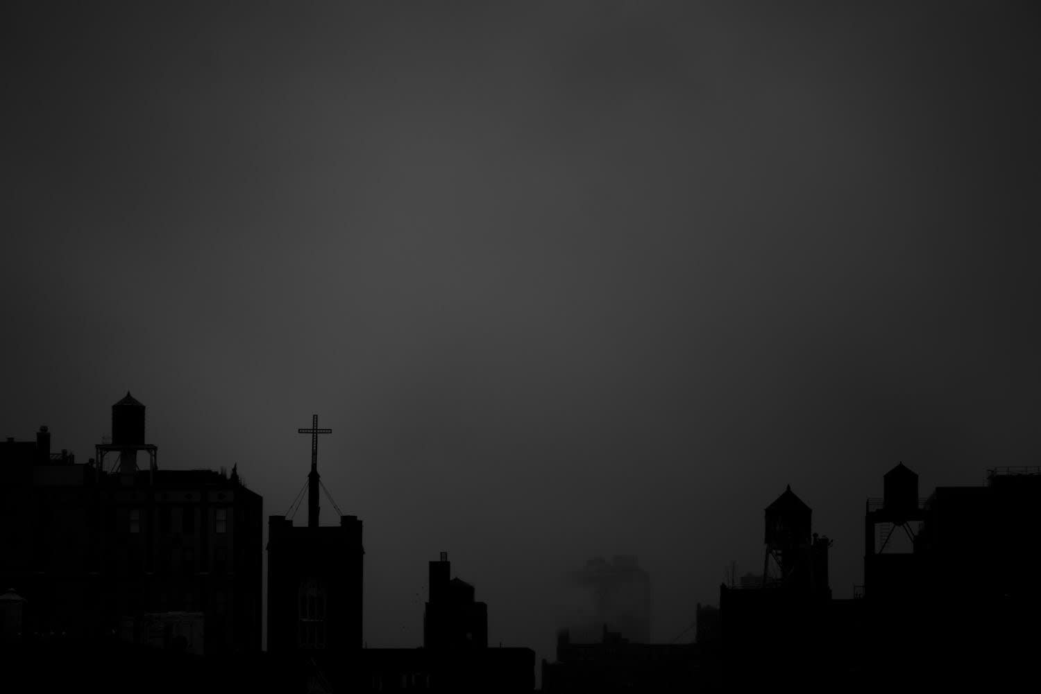 "FOGGY LOWER EAST SIDE " NEW YORK CITY, 2021 Picture by Phil Penman