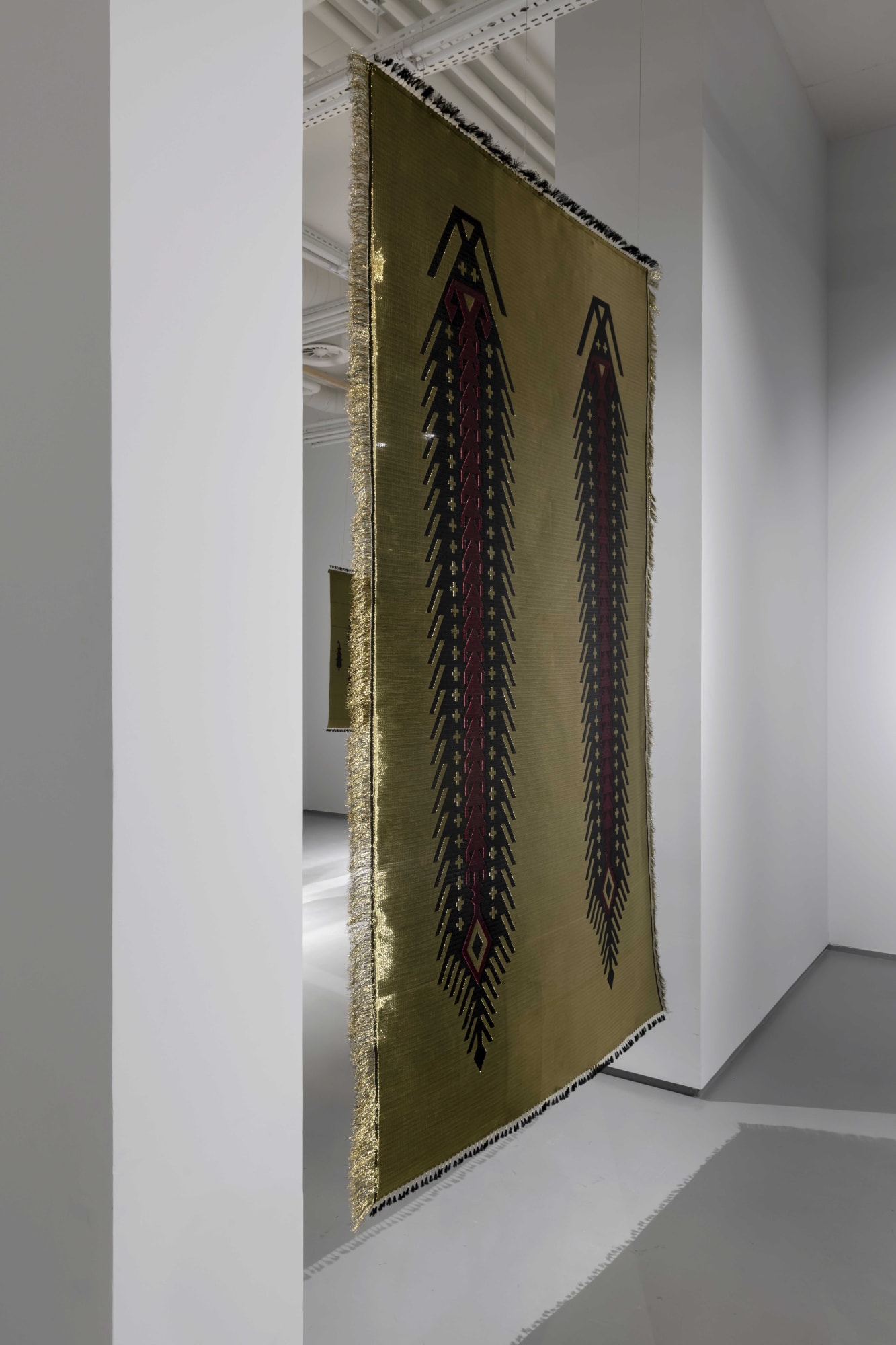 Gülay Semercioğlu Let Him Go 2022 Knitted wire 272 x 160 cm