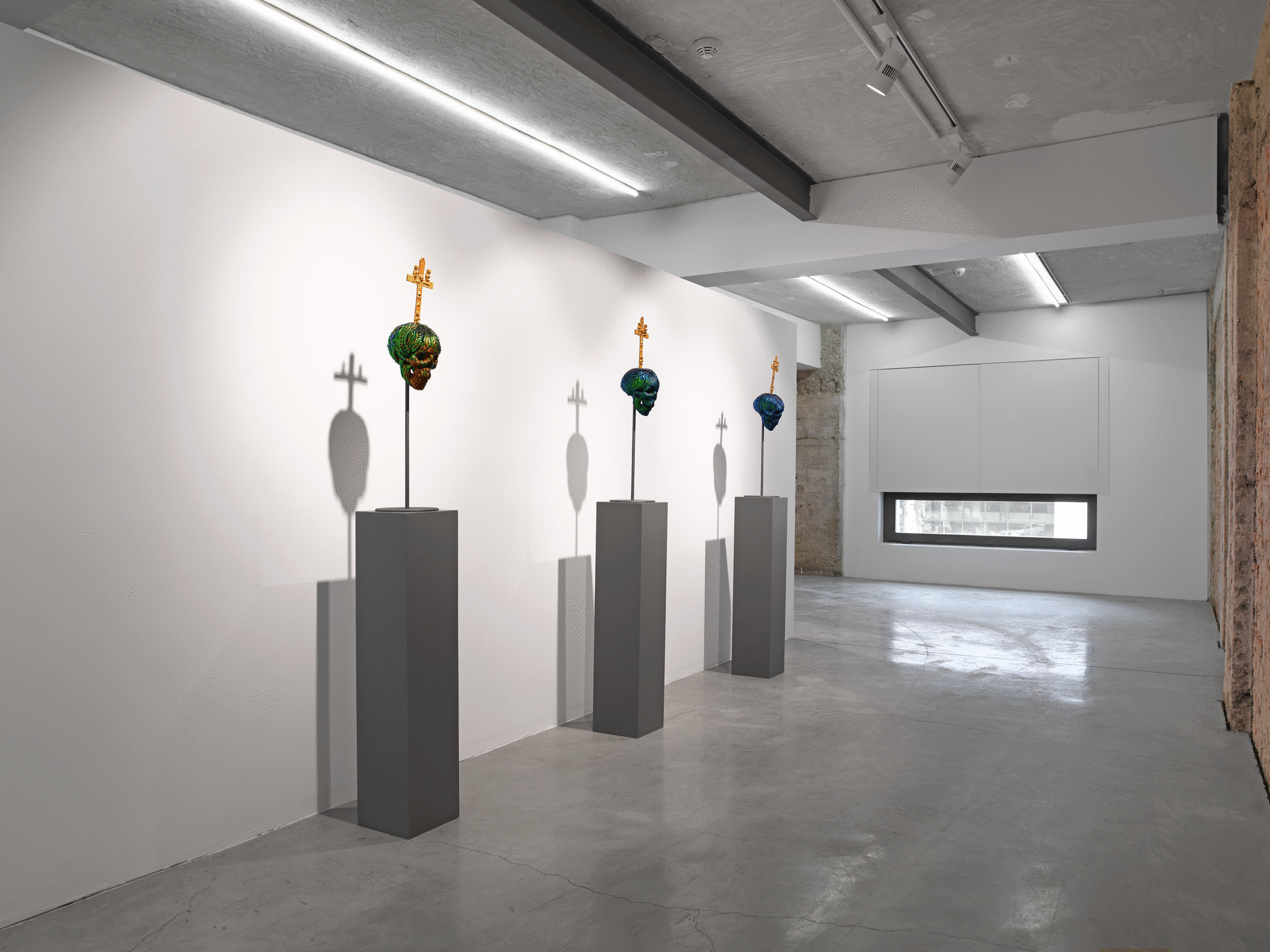 JAN FABRE, PURITY ON ITS KNEES