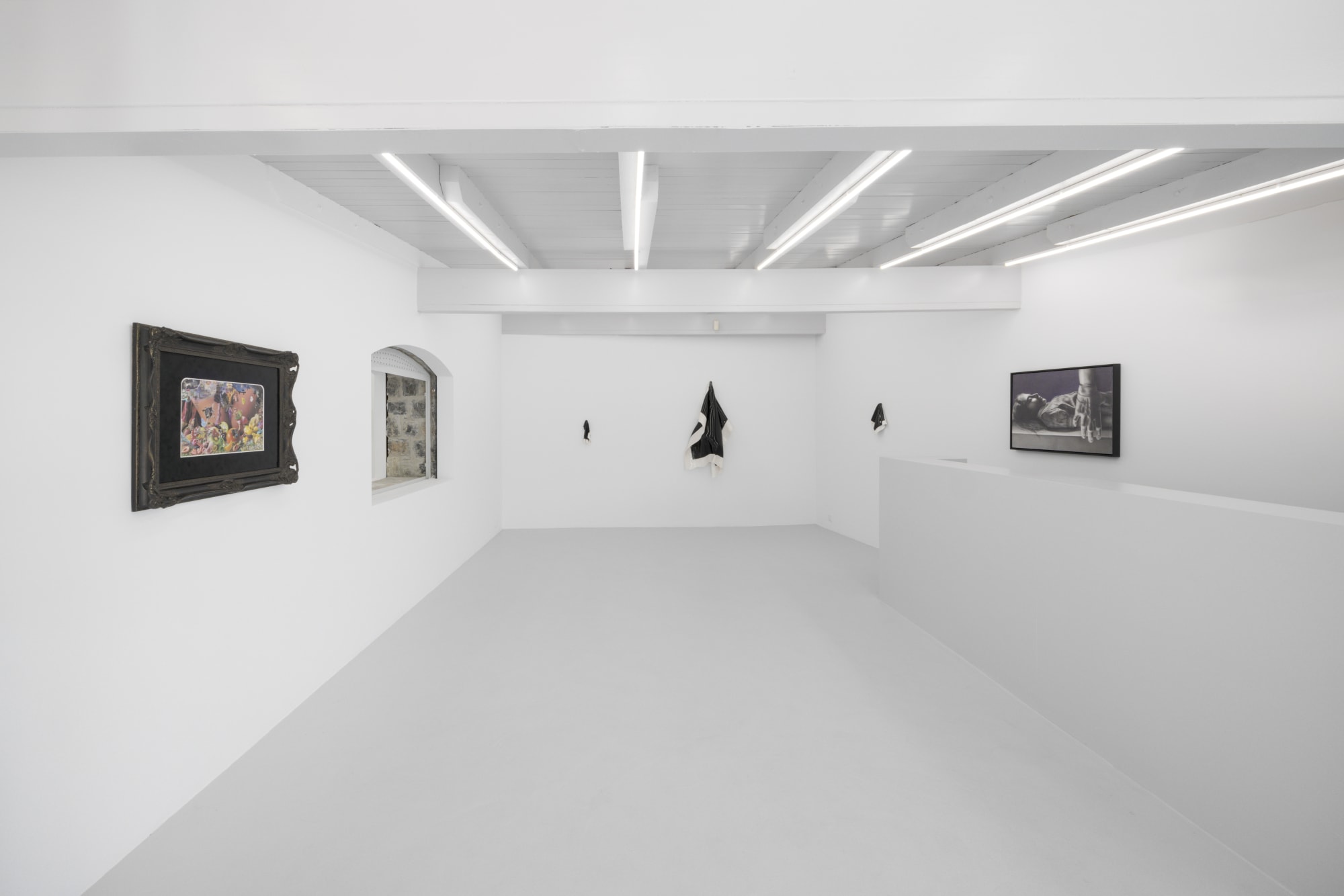 GROUP SHOW, PİLEVNELİ YALIKAVAK