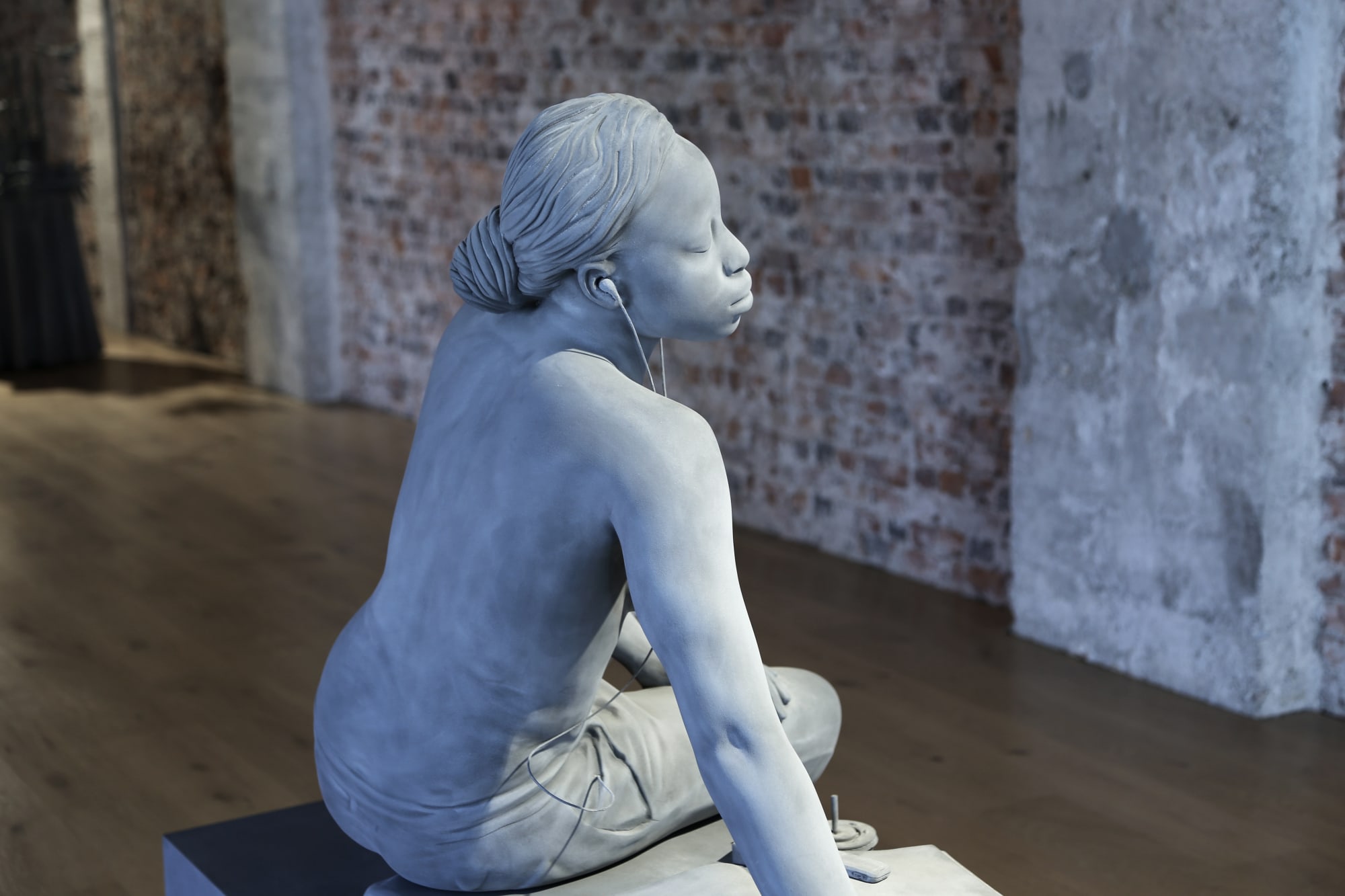 HANS OP DE BEECK, SLEEPING GIRL