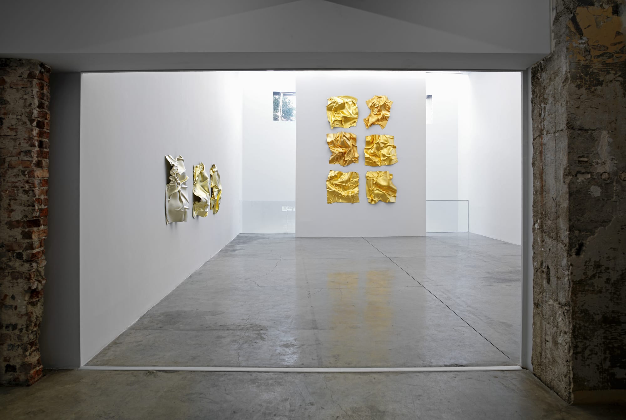 DANIEL KNORR, GOLDEN PEARDROP THEATRE