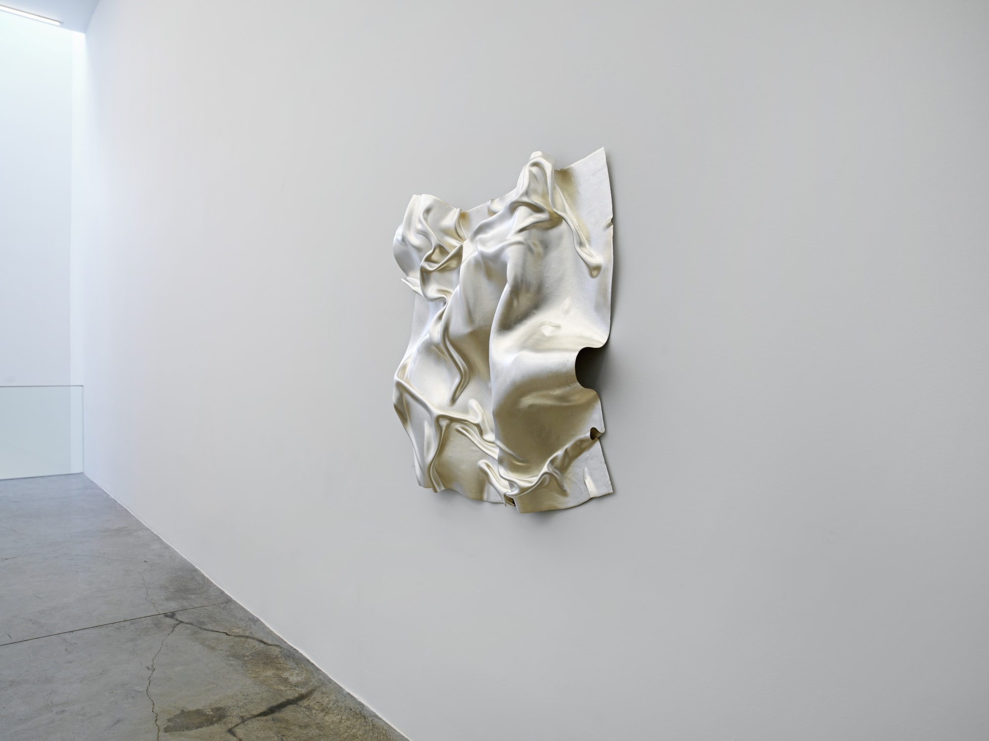 DANIEL KNORR, GOLDEN PEARDROP THEATRE