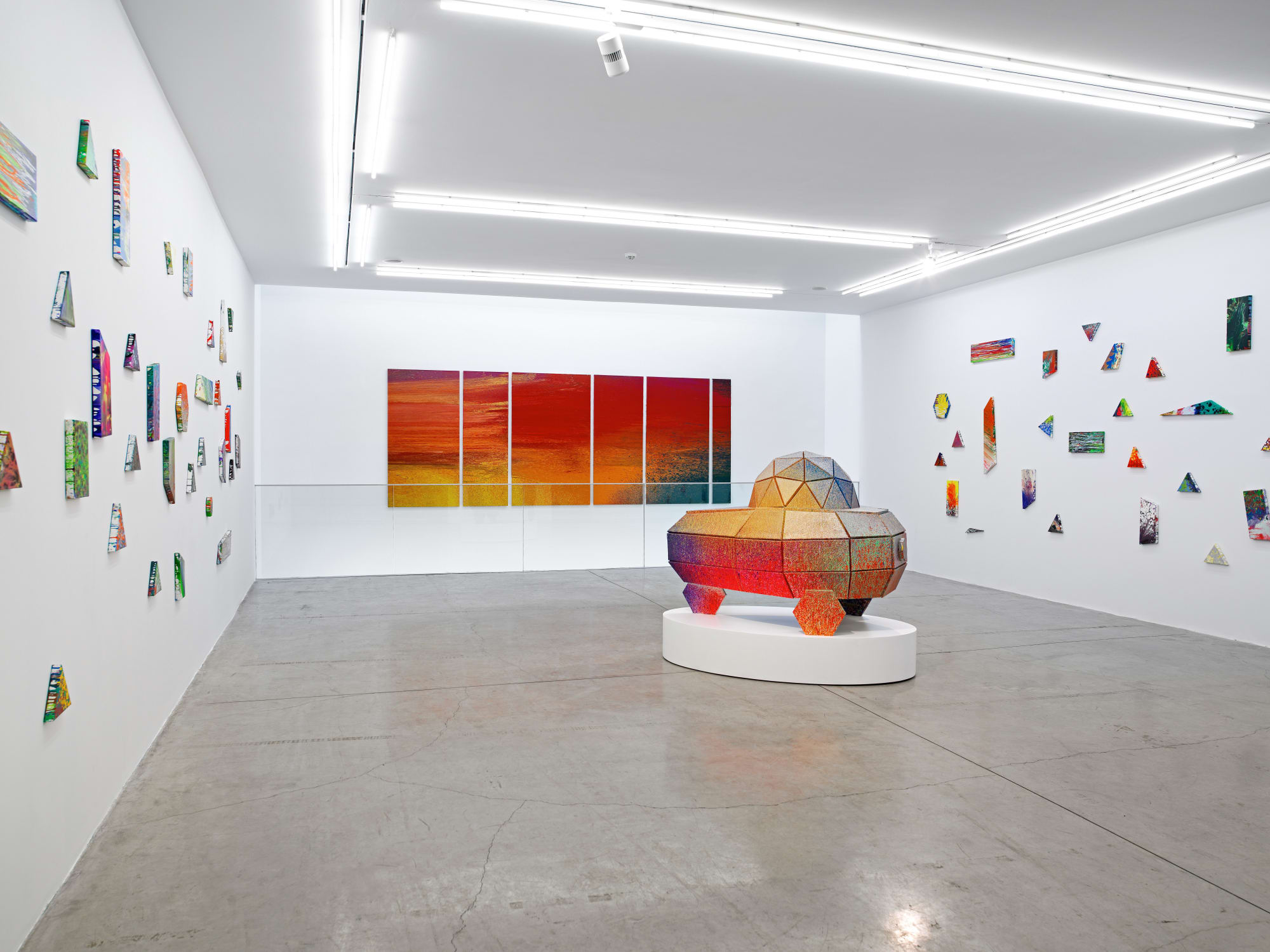 DANIEL KNORR, GOLDEN PEARDROP THEATRE