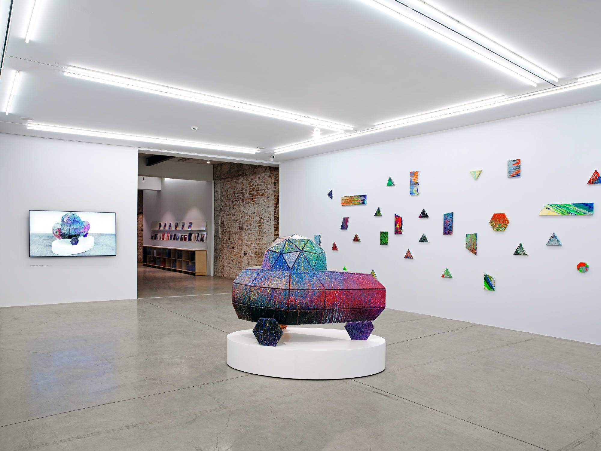 DANIEL KNORR, GOLDEN PEARDROP THEATRE