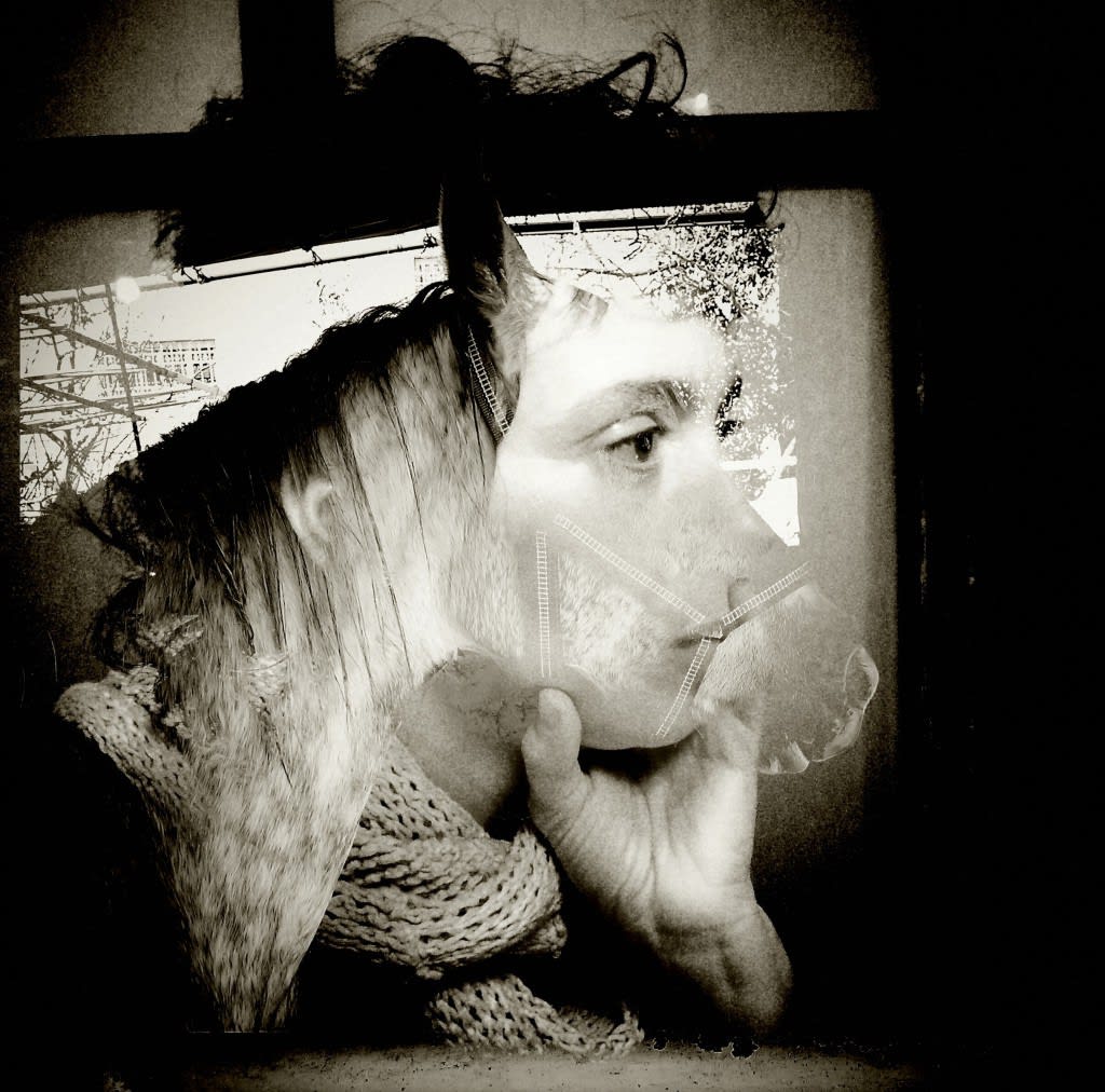 SECOND PRIZE Orit Zuckerman, No title, 2013, photography, edition of 7, 100 x 100cms