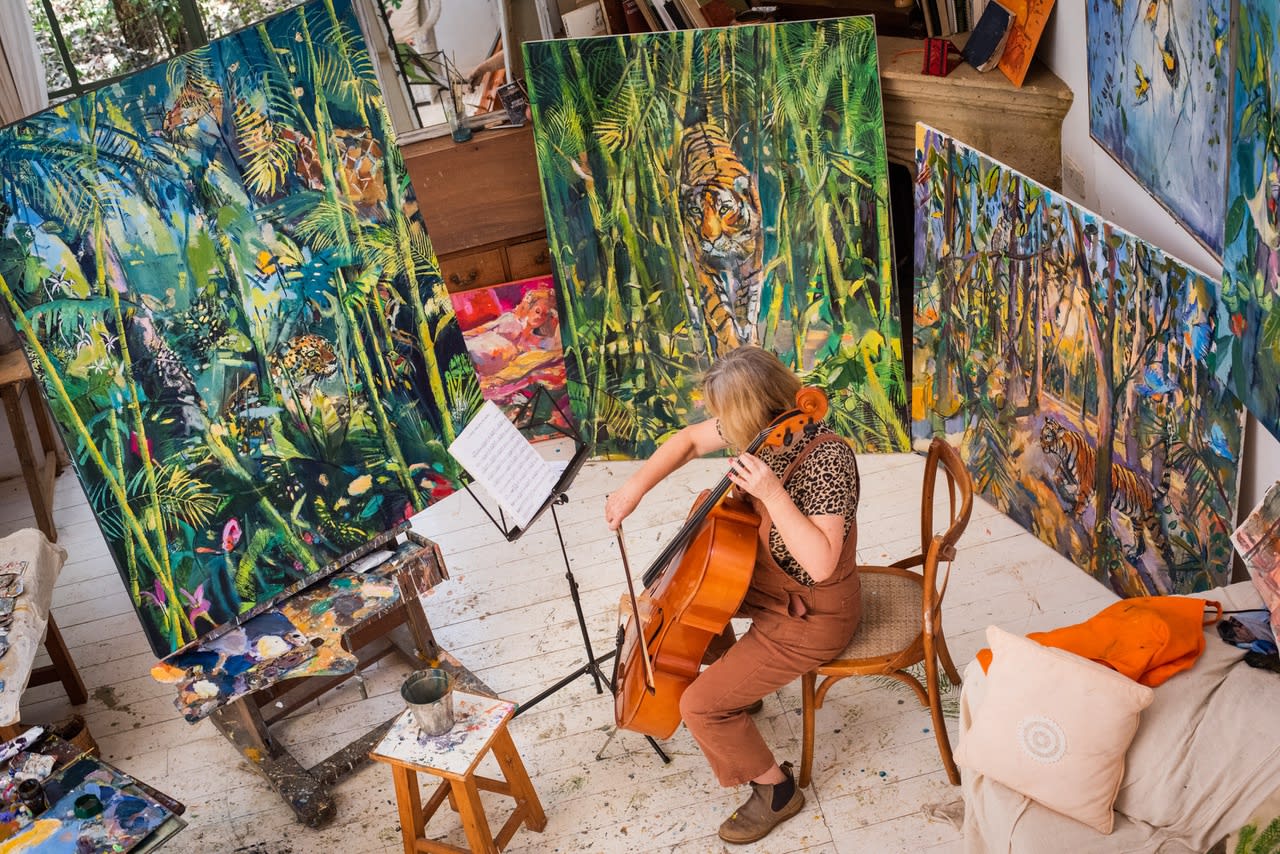 Sophie Walbeoffe, Studio shot