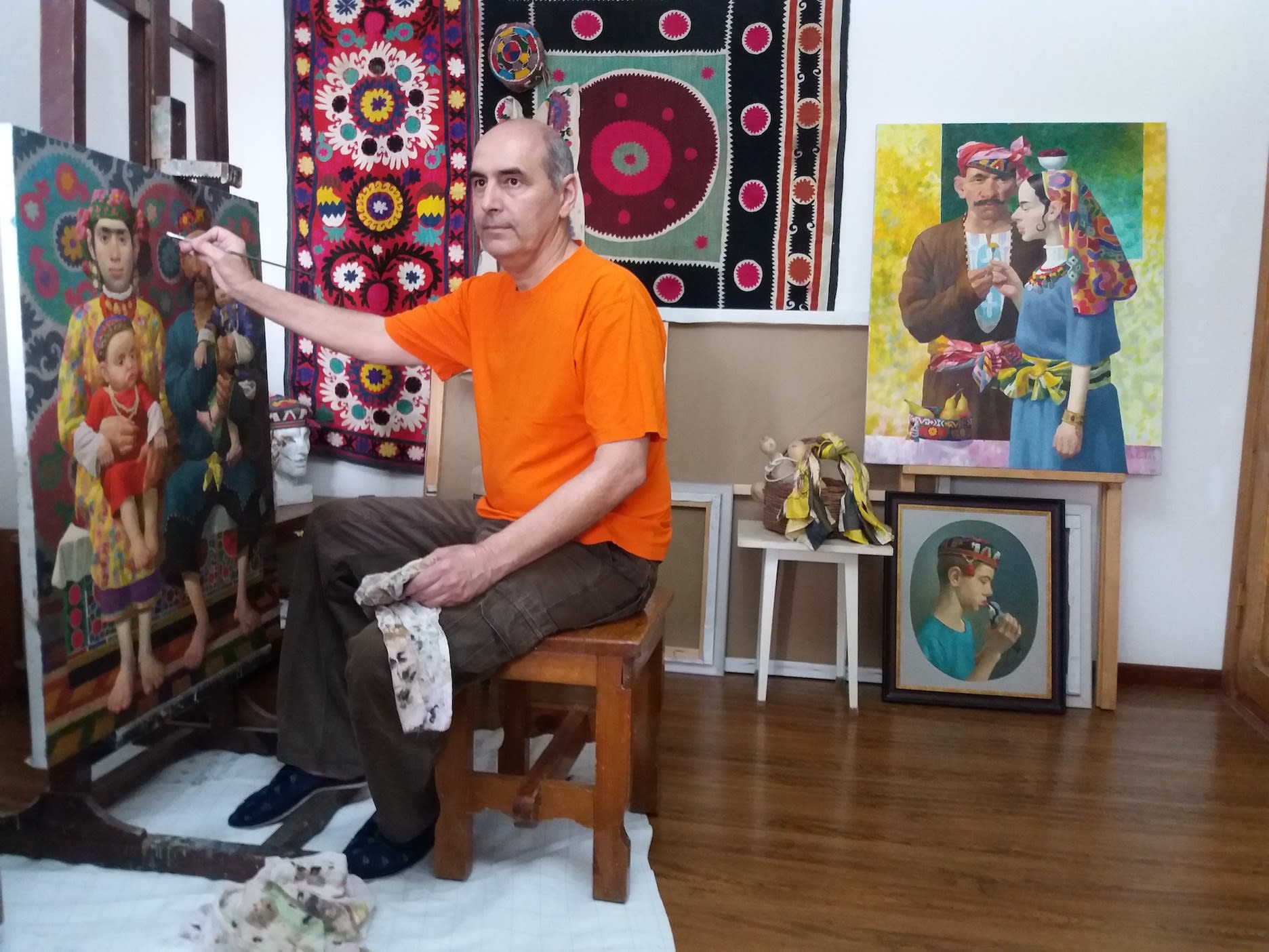 Bakhtiyor Umarov, Studio Shot.