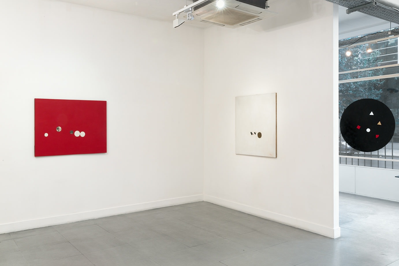 Installation views of Li Yuan-chia at Richard Saltoun Gallery (4 October - 25 November 2016)