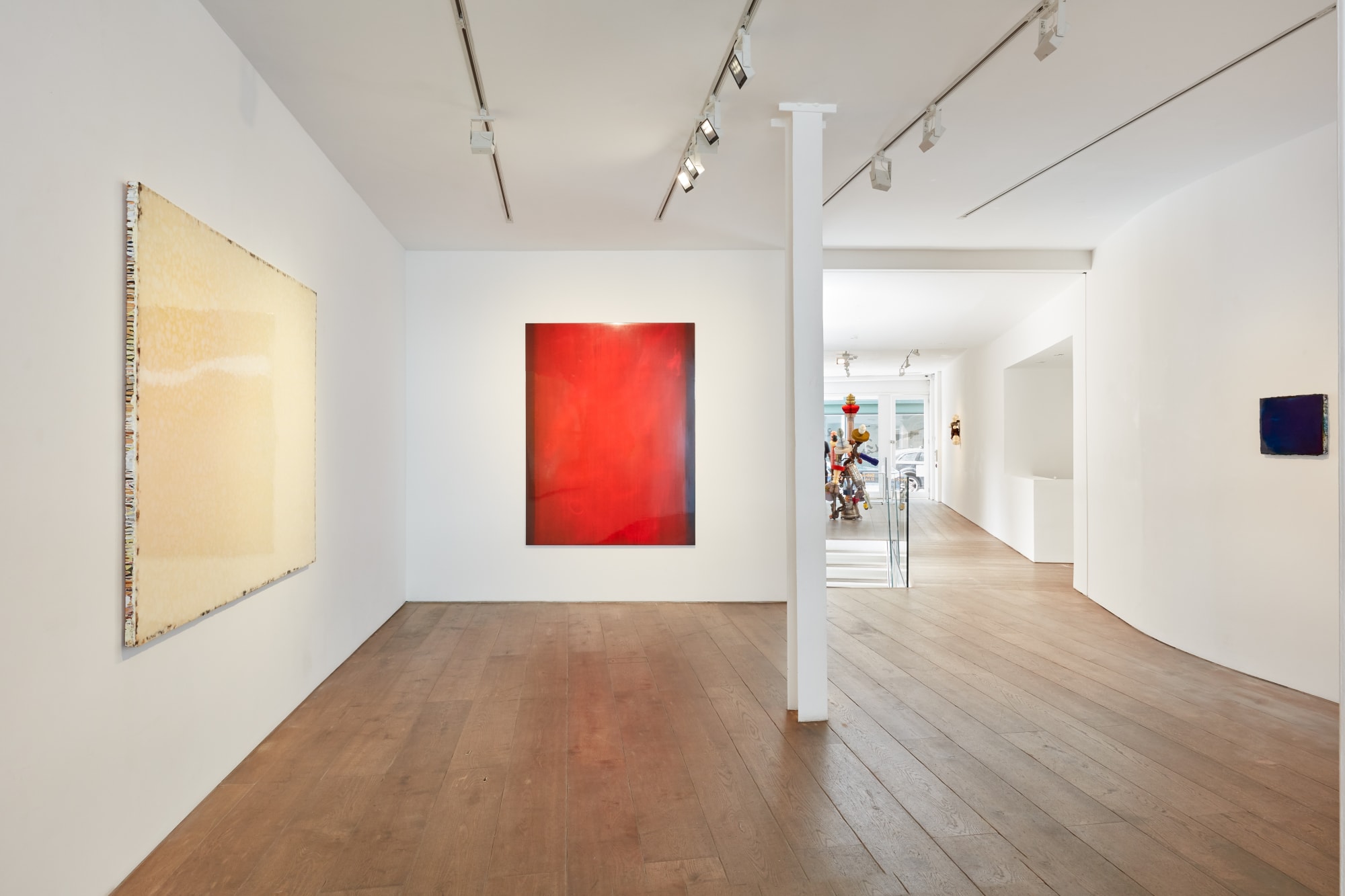 Between the forceps and the stone