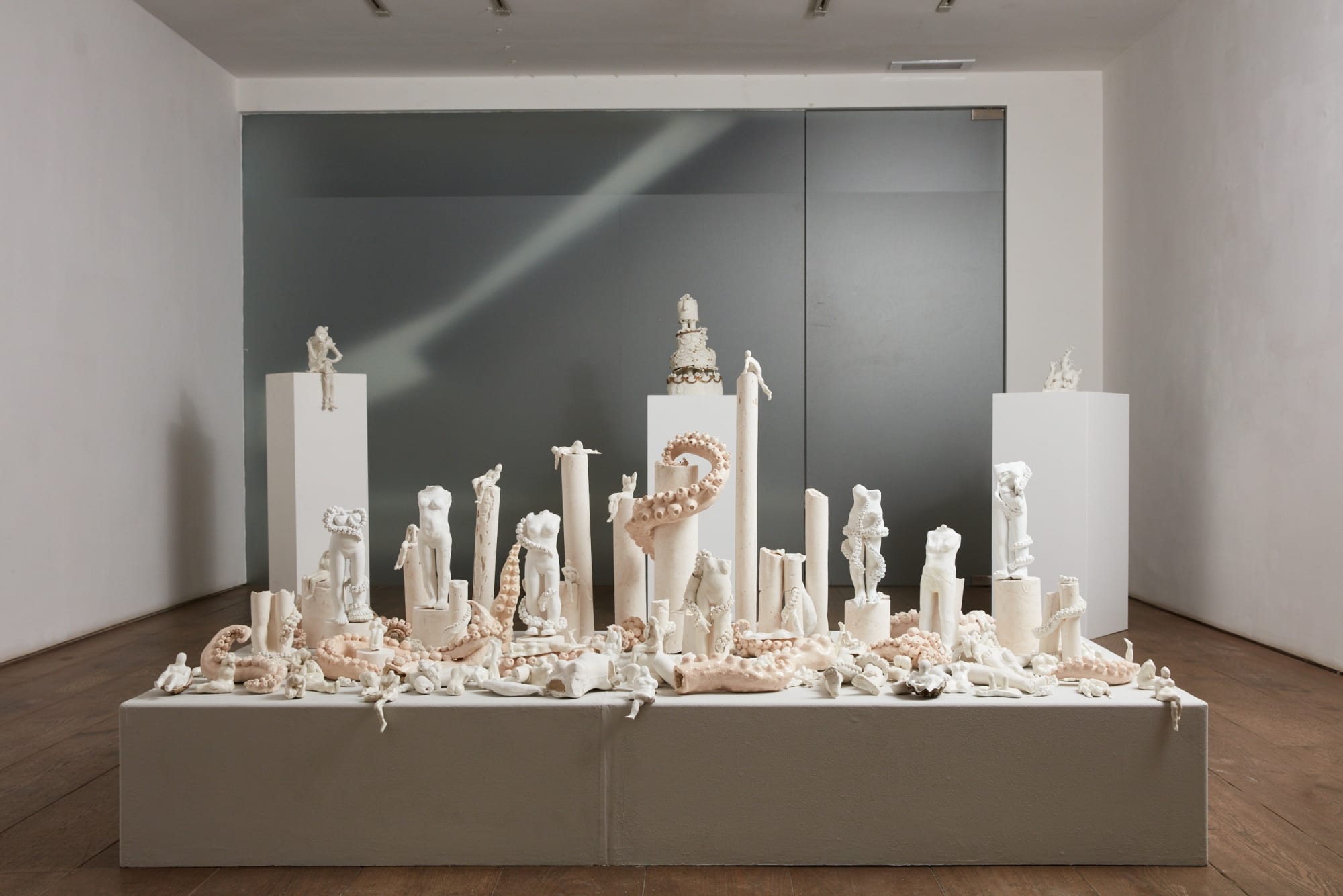 Between the forceps and the stone