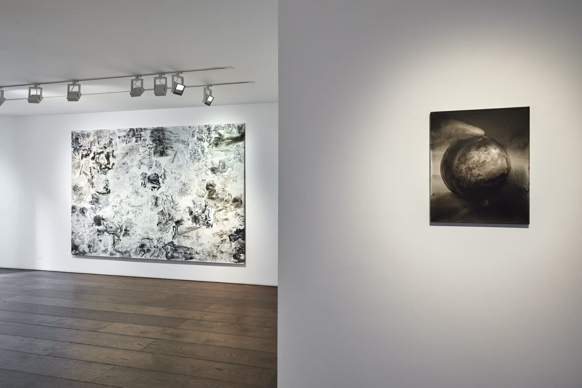 The Landscape: from the exterior to the interior