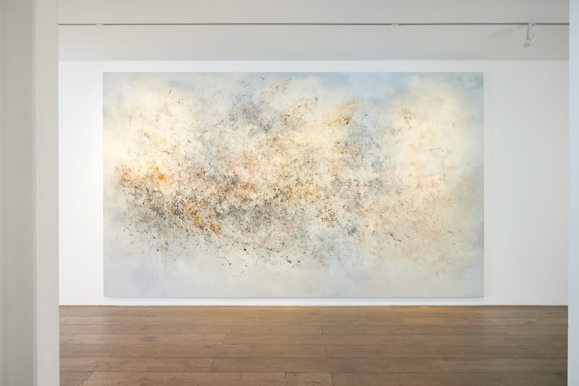 The Landscape: from the exterior to the interior