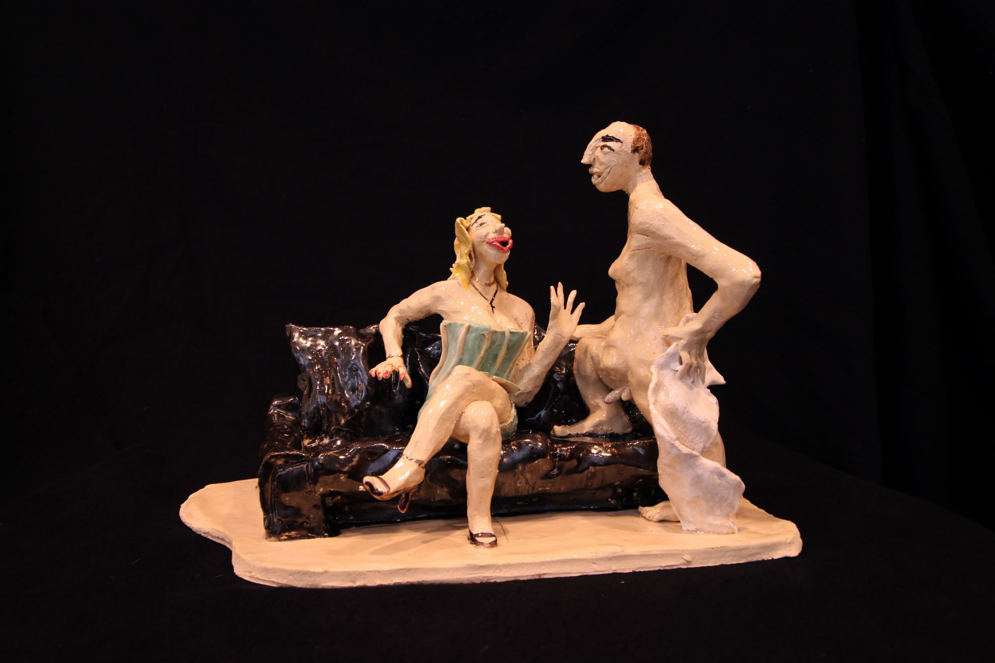 Introducing: Nuno Gil, Dene Leigh, Lydia Makin, Ioana Maria Sisea