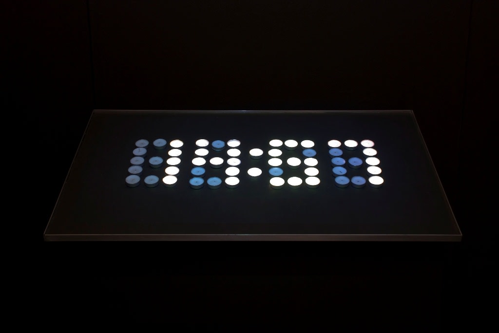 Catherine Weir, Candle Clock, 2010