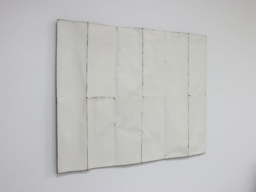 JOHAN DE WIT - UNTITLED - 2019 - PAPER, RESINS, ACRYLIC - 118 X 146 X 5 CM