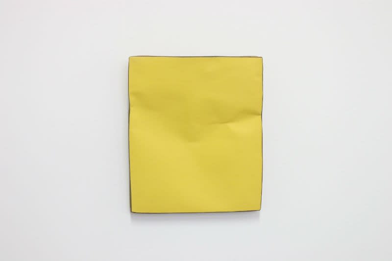 JOHAN DE WIT - UNTITLED - 2019 - PAPER, RESINS, ACRYLIC - 31 X 26 X 6 CM