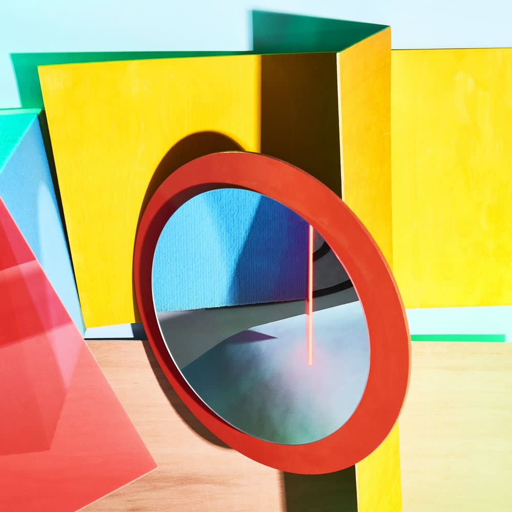 EVA ROOVERS - MOVING MOMENTS IN TIME 4 - 2017 - ARCHIVAL INKJET PRINT ON DIBOND IN WHITE FRAME - 75 X 75 CM + 123 X 123 CM