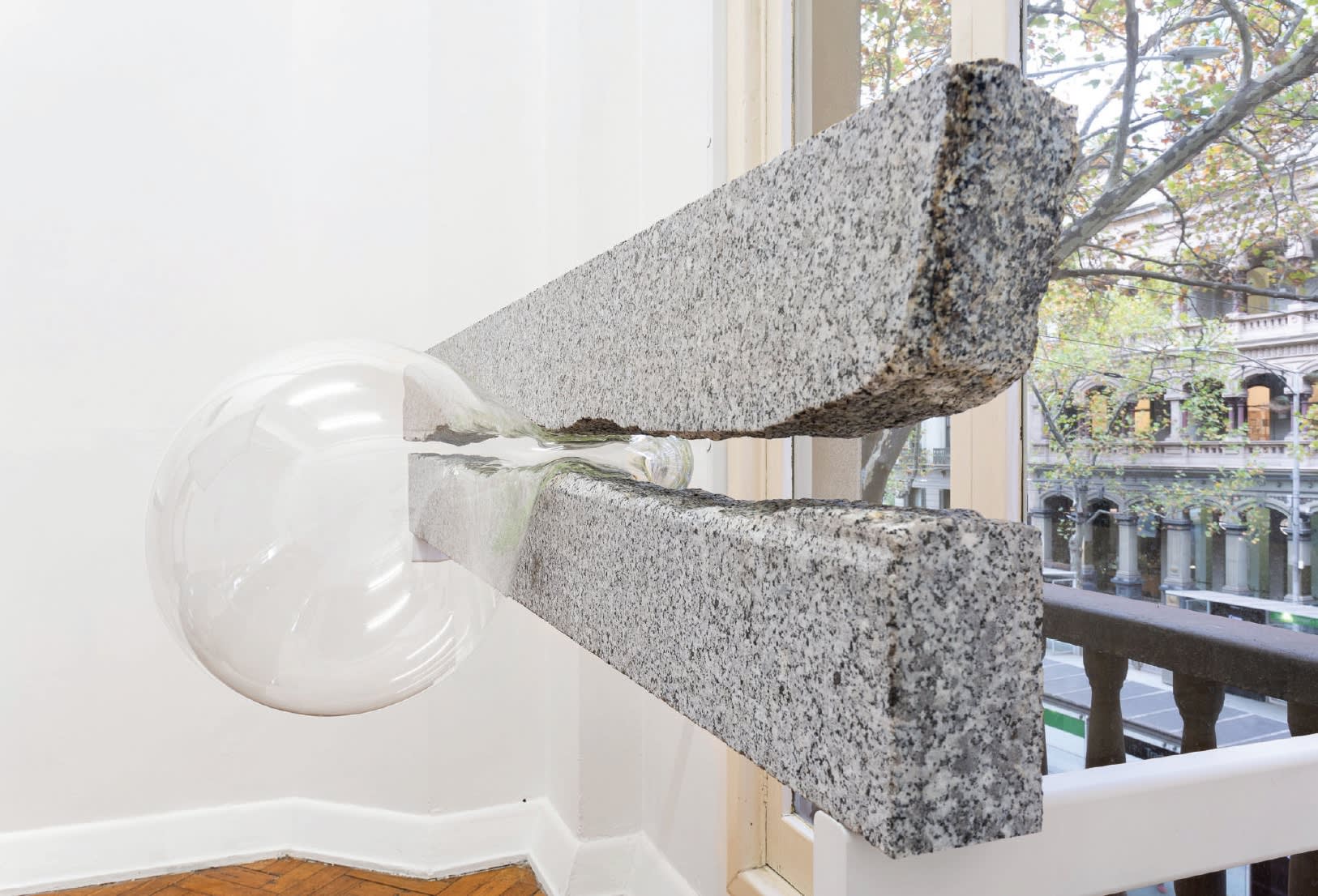 Simone Slee, rocks holding up #3, 2018