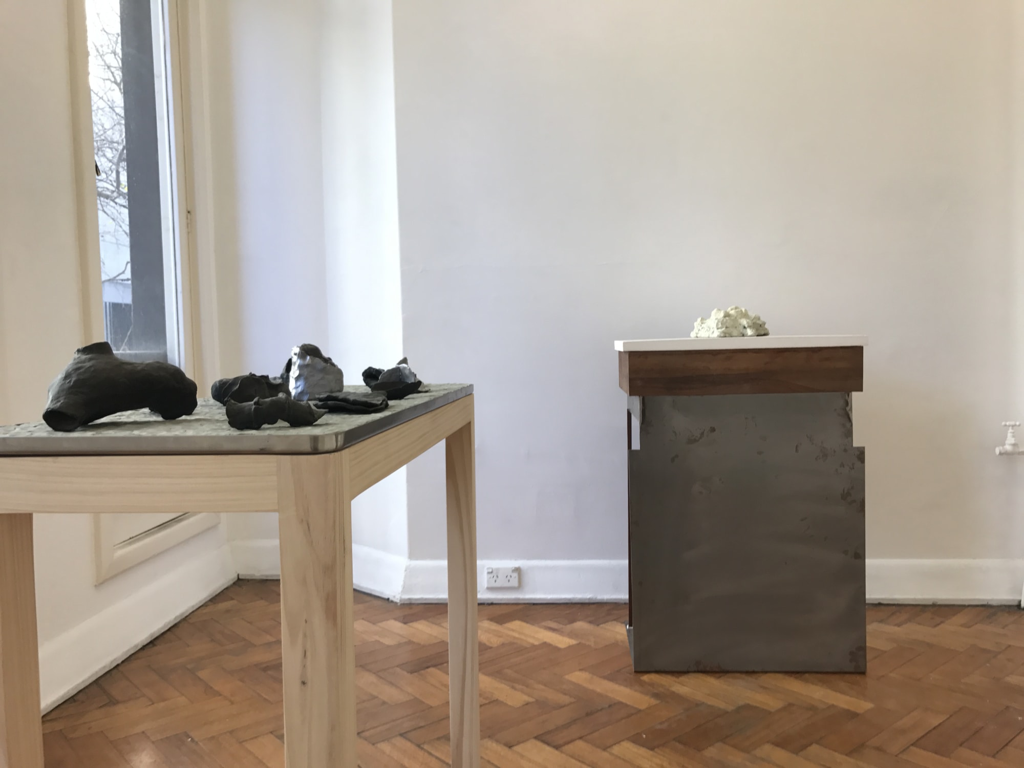 Carolyn Eskdale: objects drawings