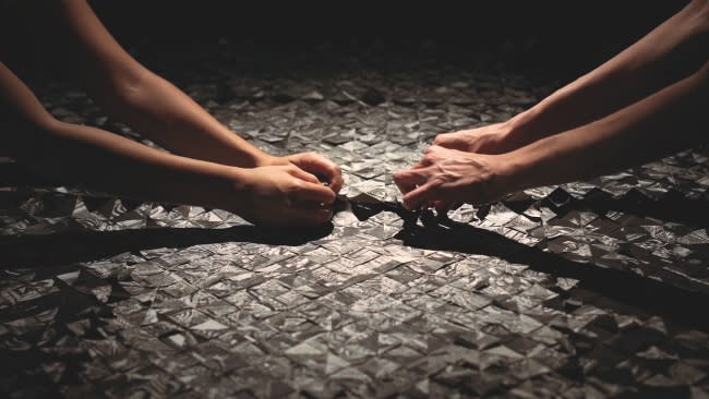 Catalina Swinburn, Fissures as Metaphors of Resistance, 2017