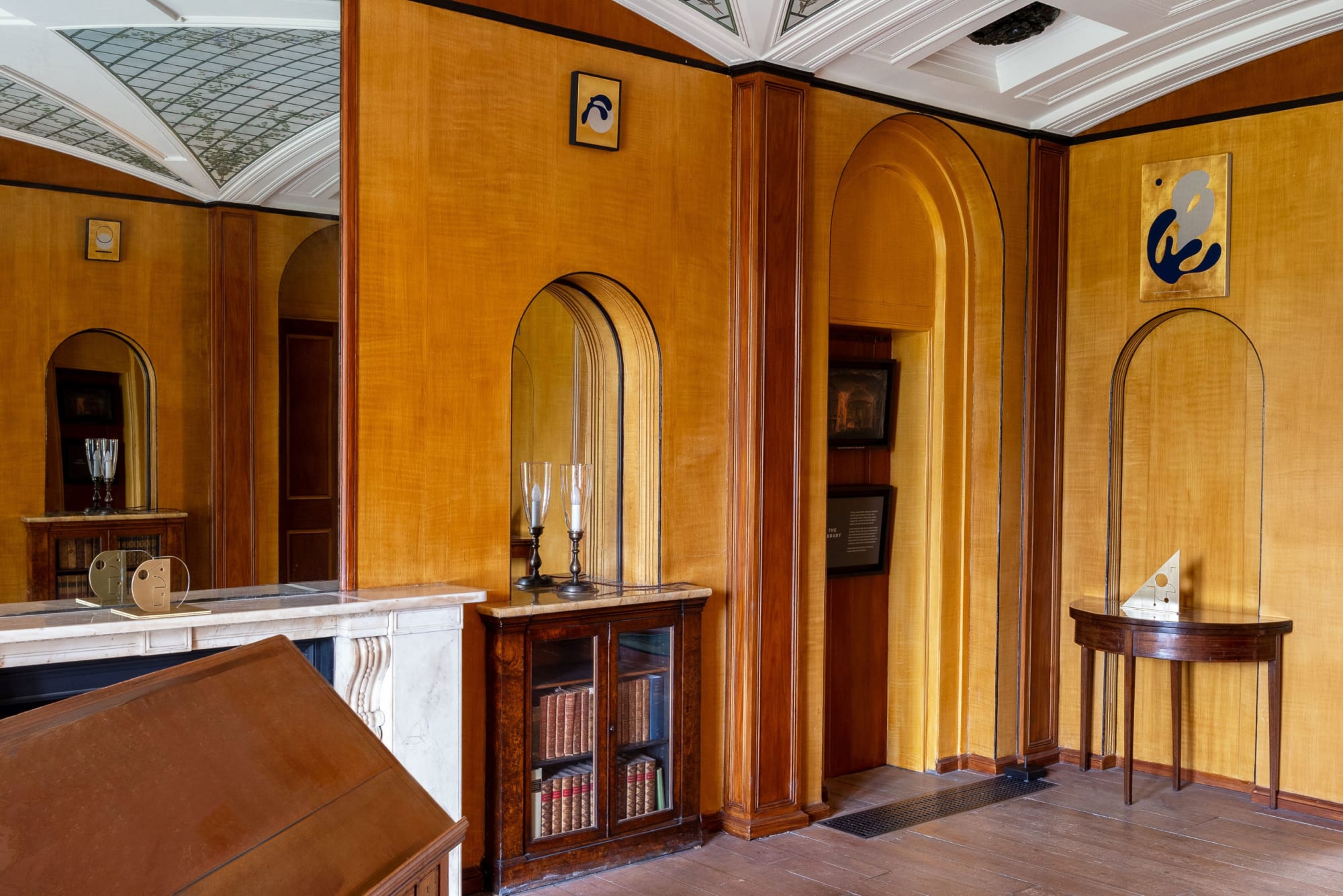 The Light Club of Batavia