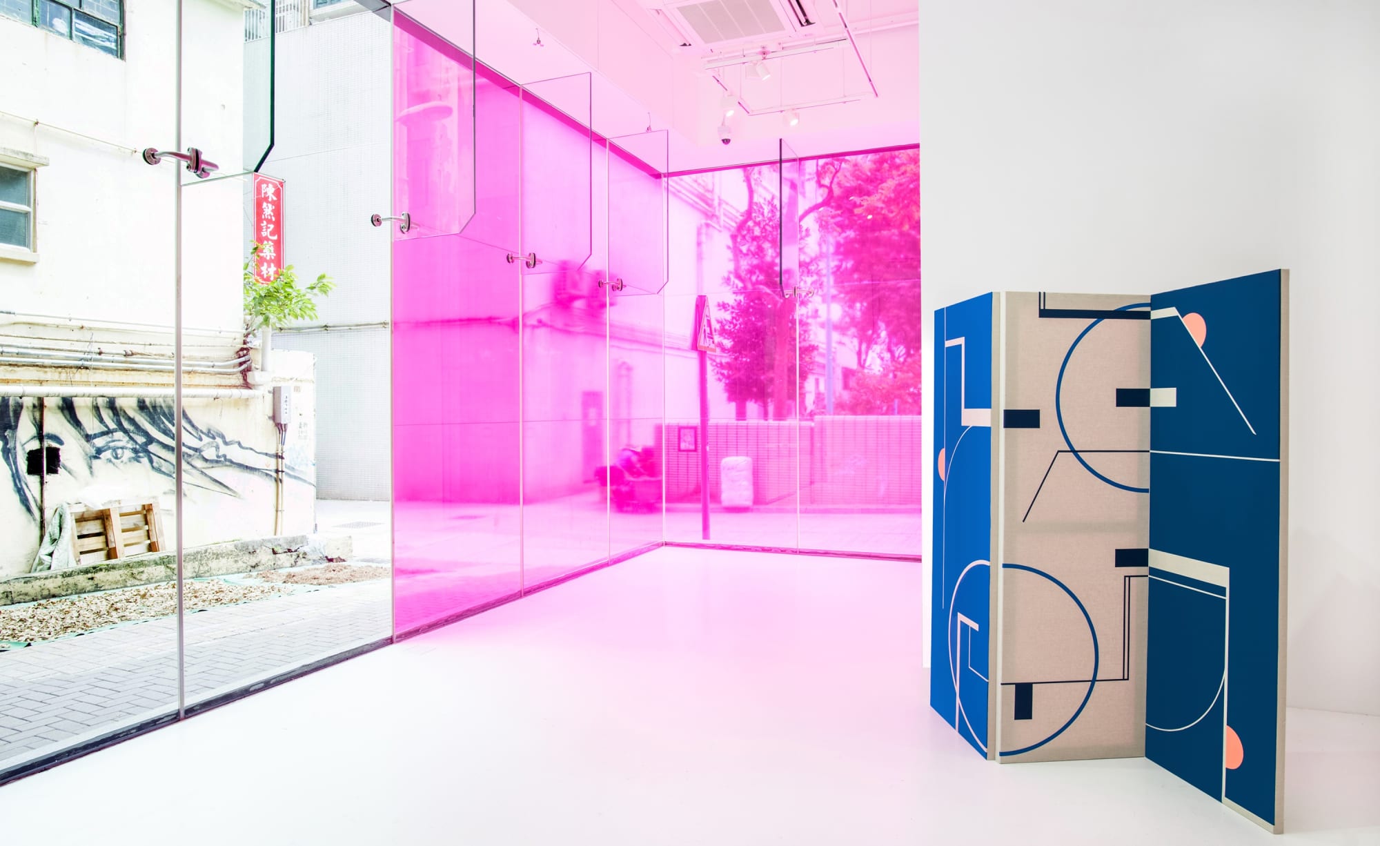 Flatland: A Romance of Many Dimensions