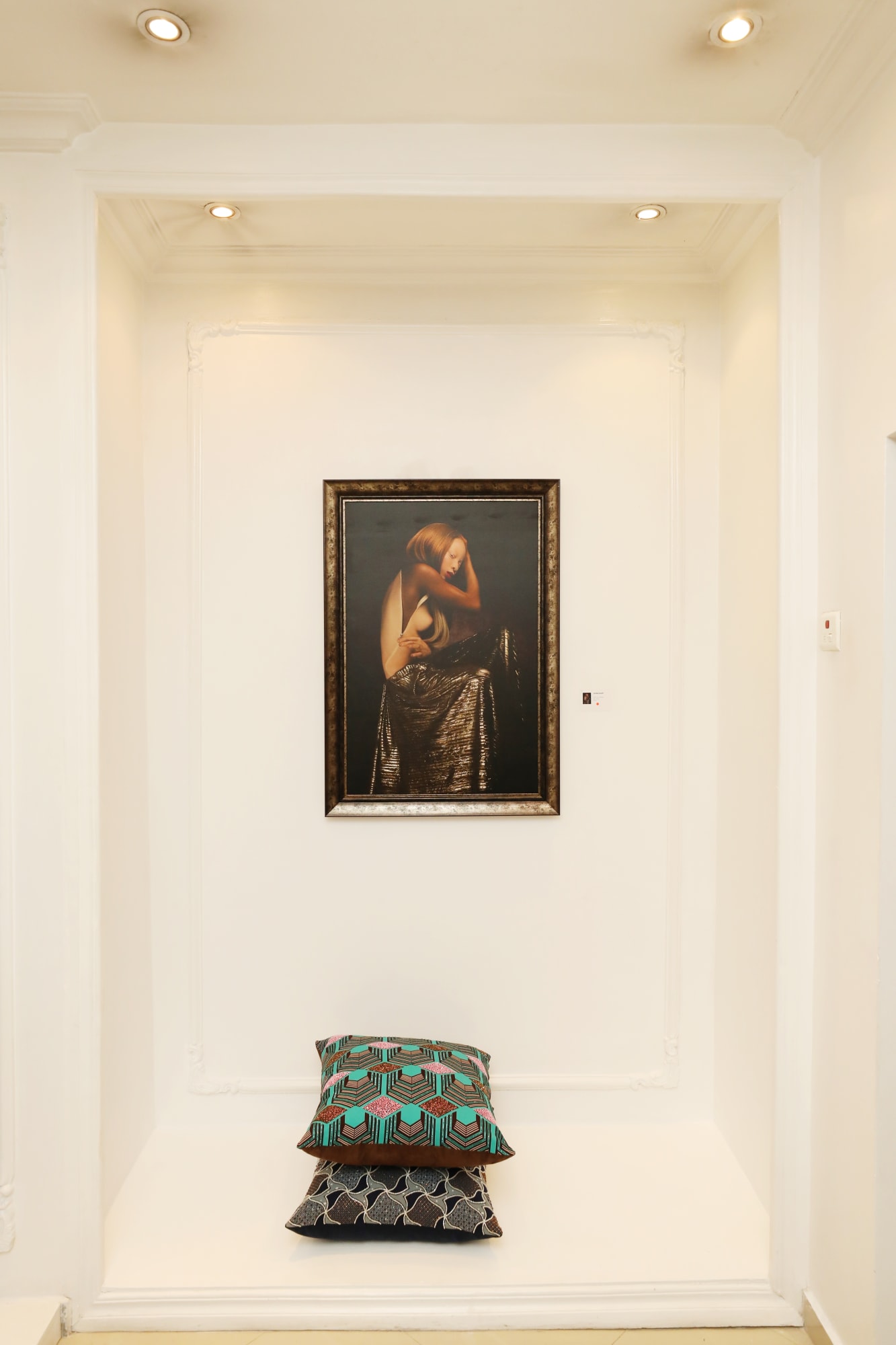 White Ebony | Skin Deep