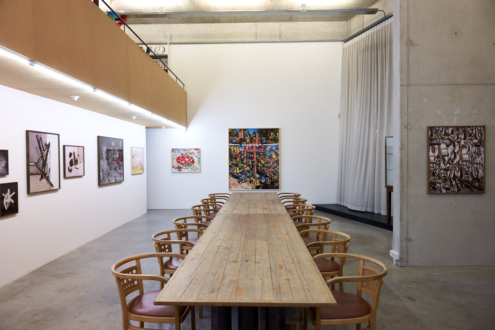 'The Fluid Right Edge'