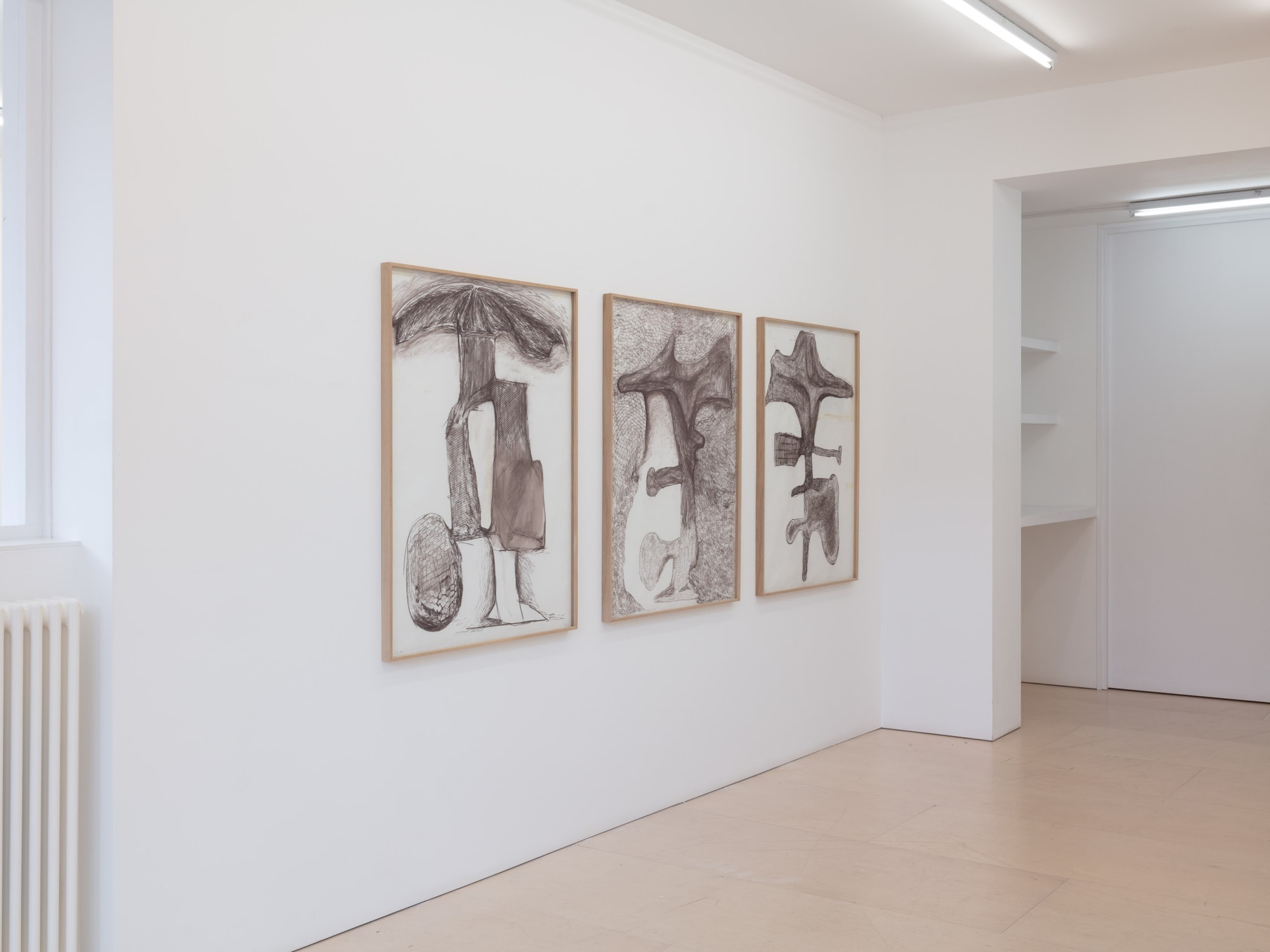 Piotr Lakomy: One Foot Bone Box