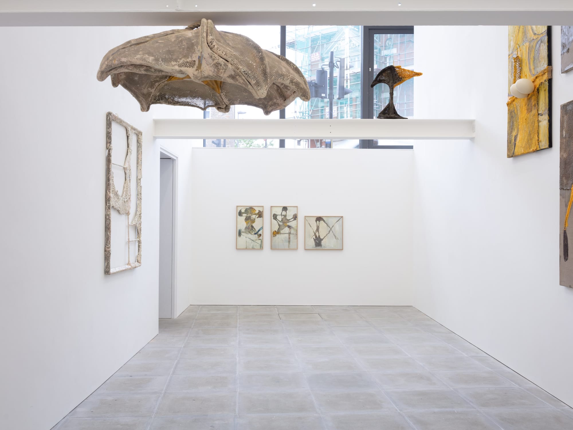 Piotr Lakomy: One Foot Bone Box