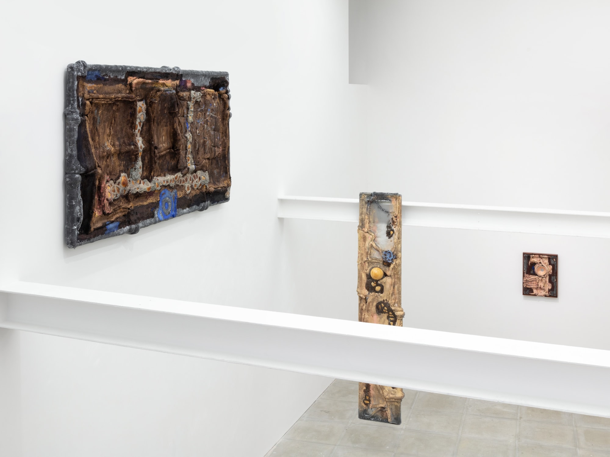 Piotr Bury Lakomy : House With a Garden