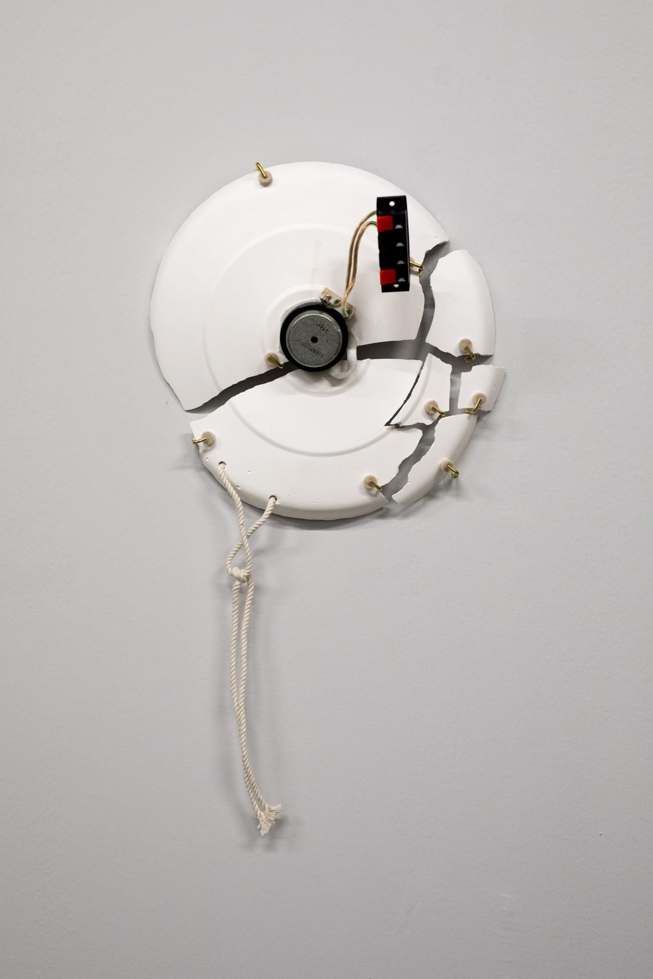 Plaster Gong
