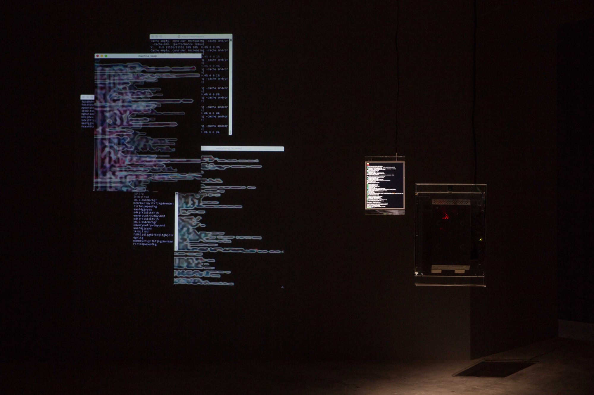 迴光線 — 影像的裂隙