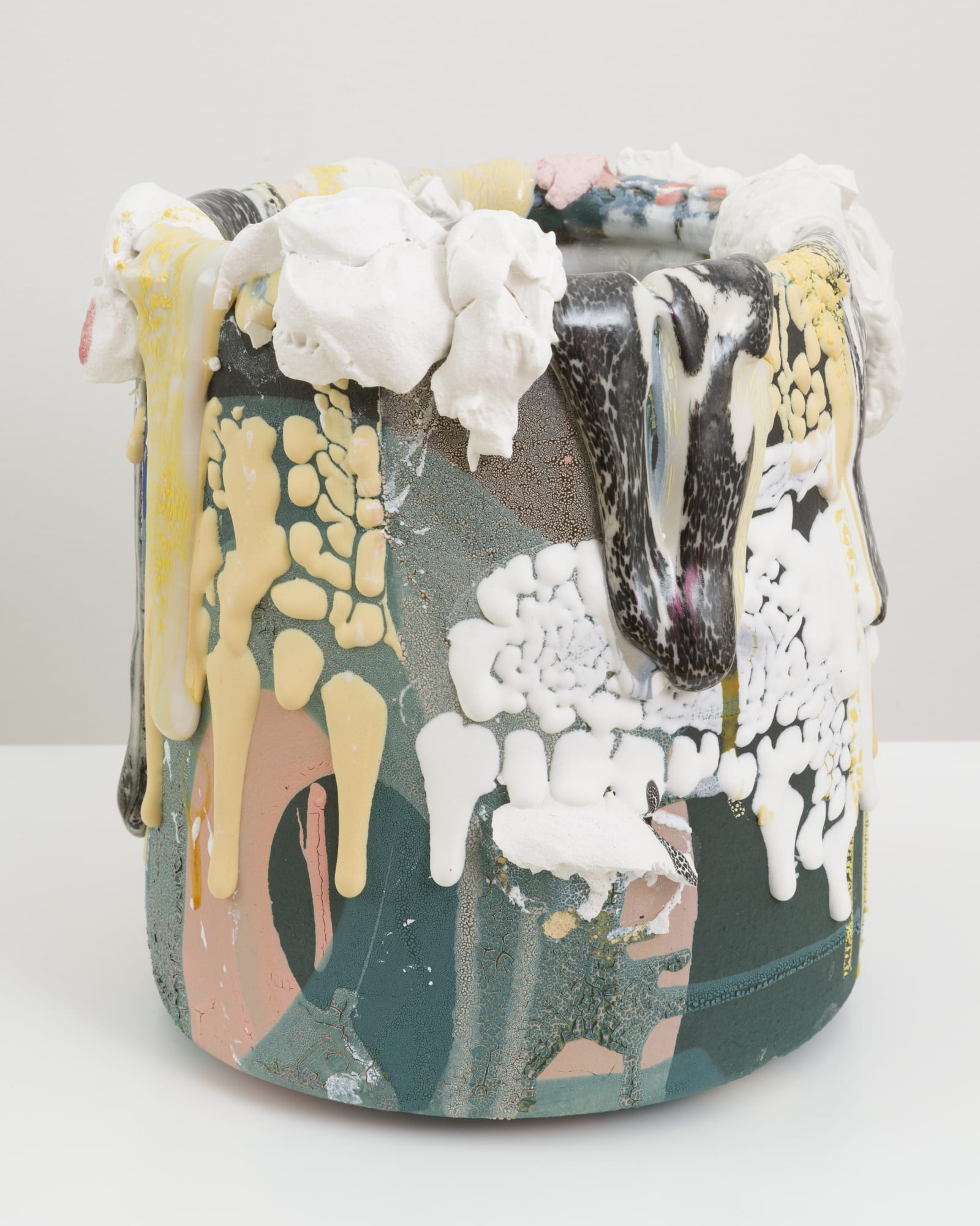 Untitled [alternate view], 2021 Ceramic, glaze, glass fragments 11 1/2 x 11 1/2 x 10 in 29.2 x 29.2 x 25.4 cm (BRO 207)