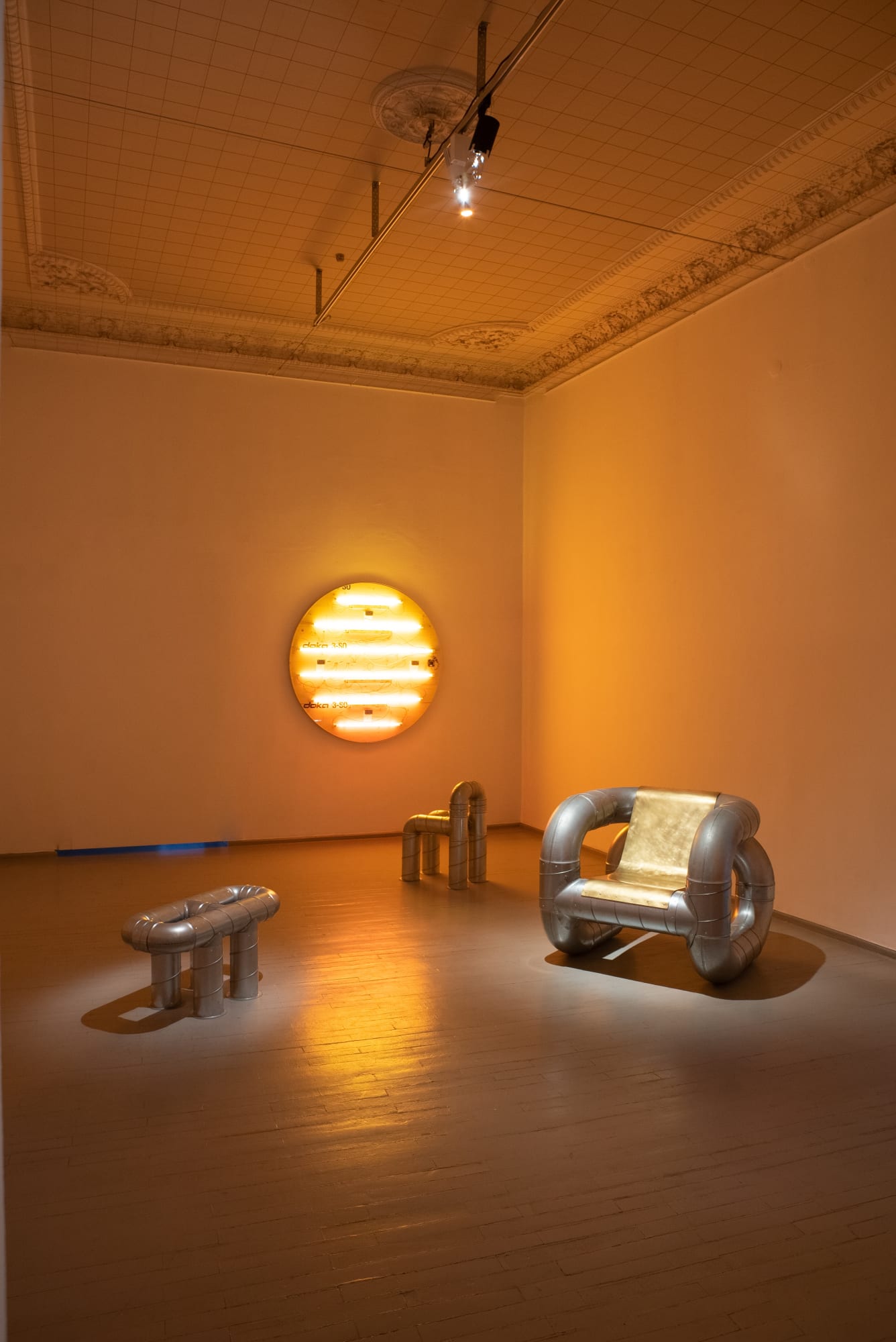 Alert Objects, Galerija Vartai, Vilnius Photo: Laurynas Skeisgiela