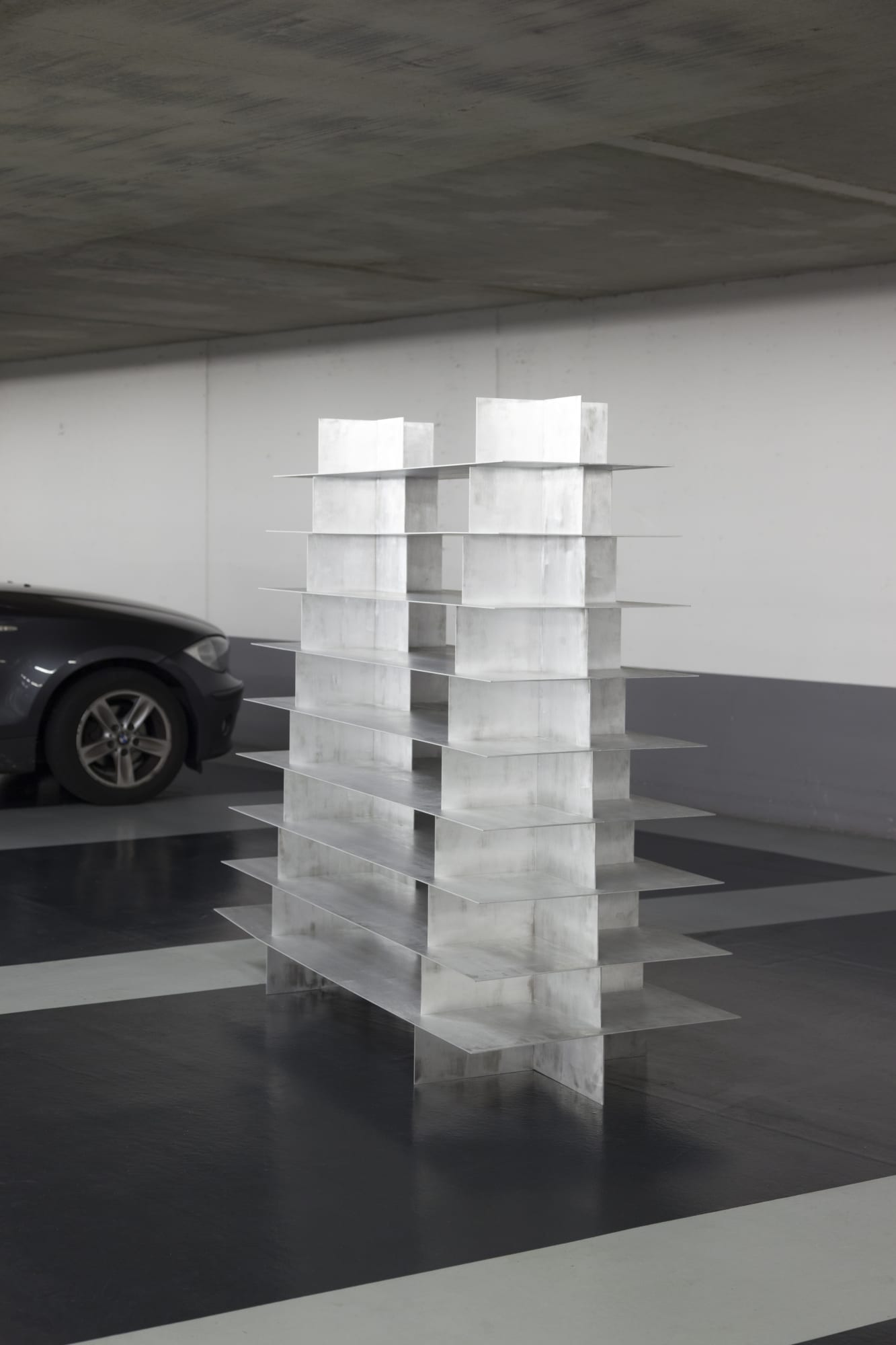 Collaboration with Wendy Andreu: Double Pyramid shelf by Bram Vanderbeke