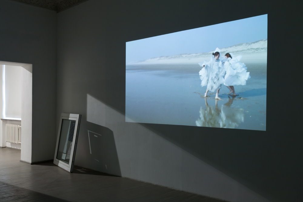 DER CHAMPAGNERKÄFIG