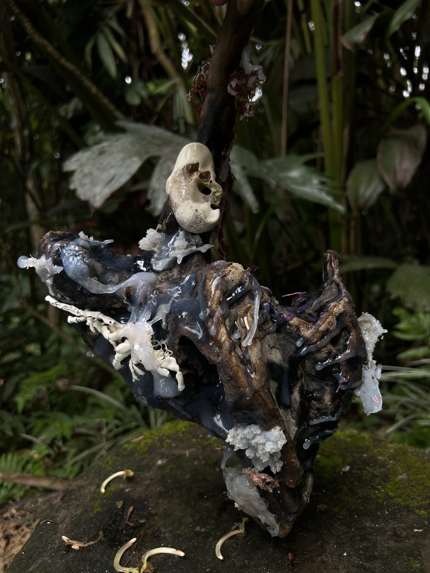 Conjuring trapped/stolen memories