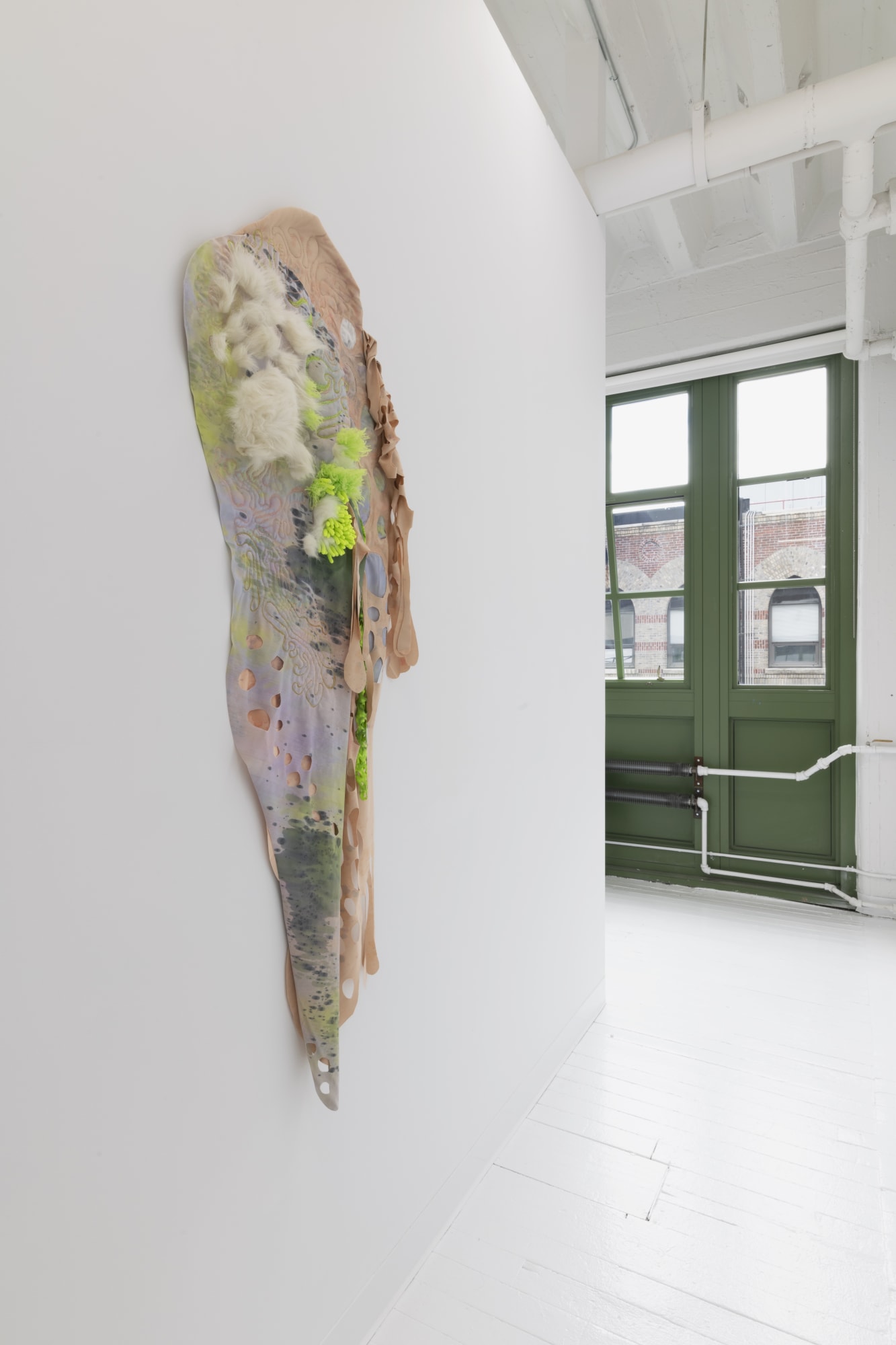 Kate Casanova - Gut Feeling