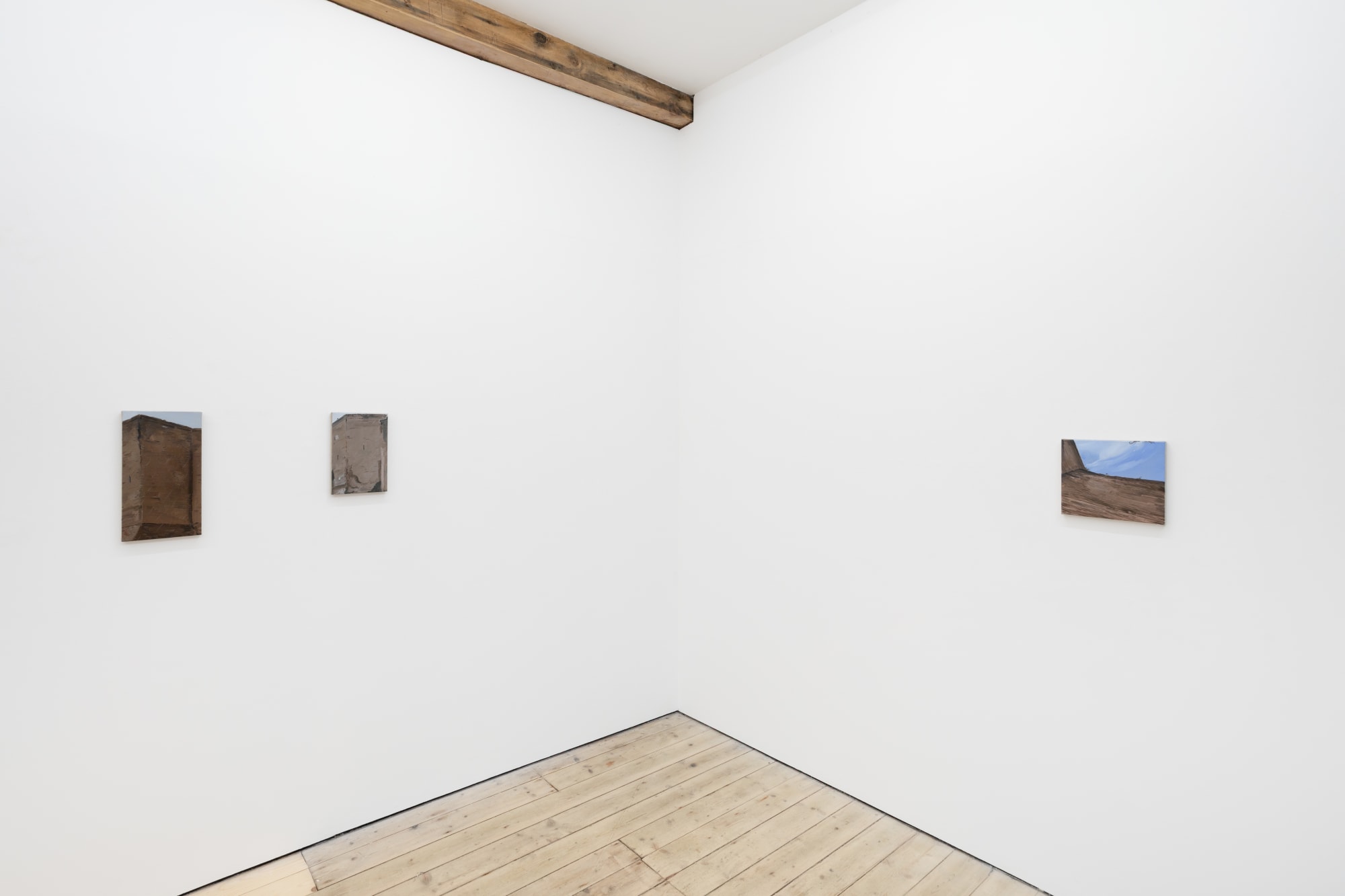 Installation view, Michele Tocca, SeaWall, in collaboration with David Schutter, A-M-G5, Glasgow