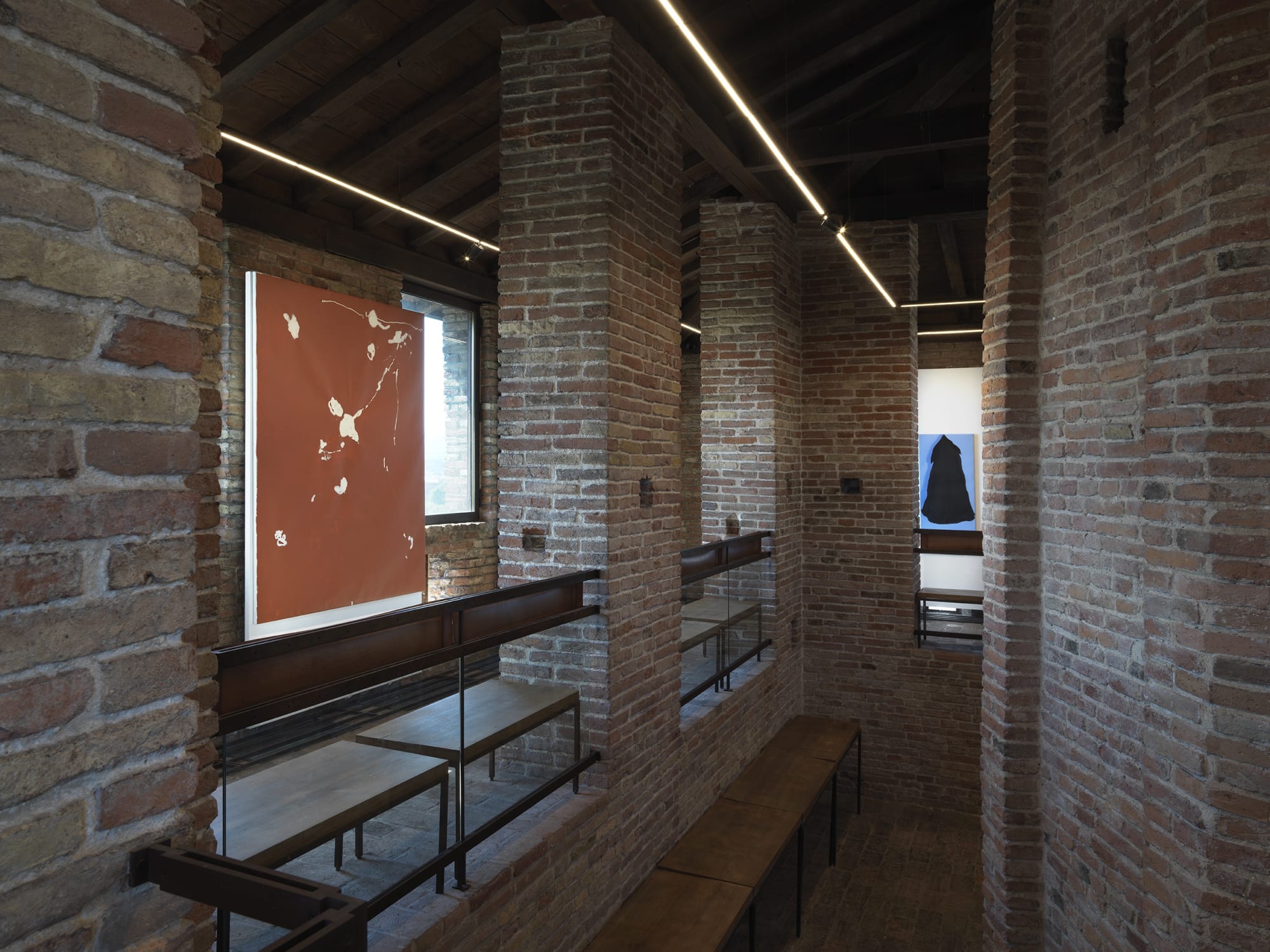 Michele Tocca @ HM, HE, HA. First part: Pesce Khete and Michele Tocca, Fondazione Coppola, Vicenza, 2024. ph Dario Lasagni