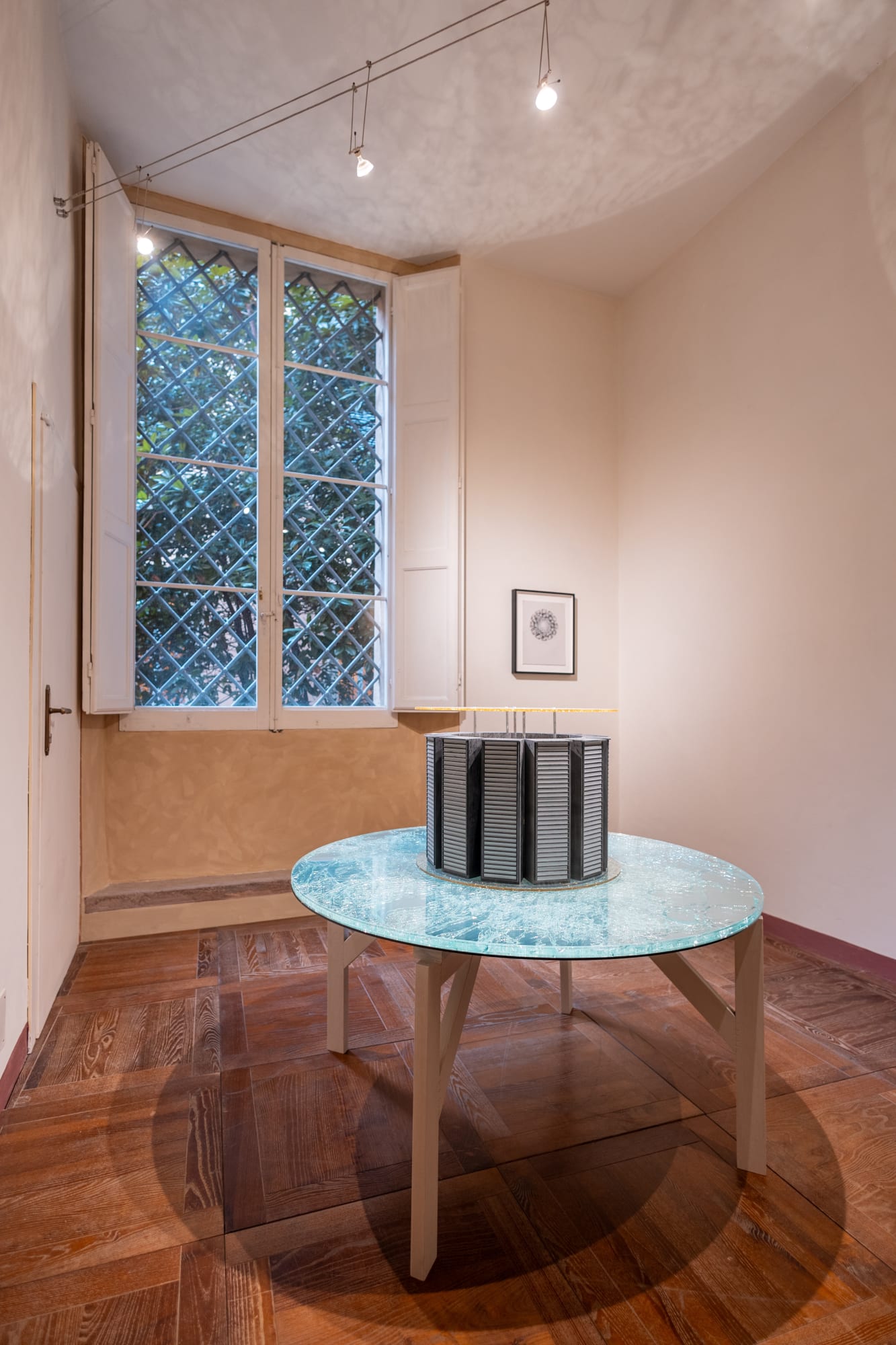 Installation view, Boncompagnina, RWD-FWD, Progetto per un dodecaedro, 2025 | Palazzo Boncompagni, Bologna | Courtesy of the artist and z2o Sara Zanin, Roma | Photo by Marcela Ferreira